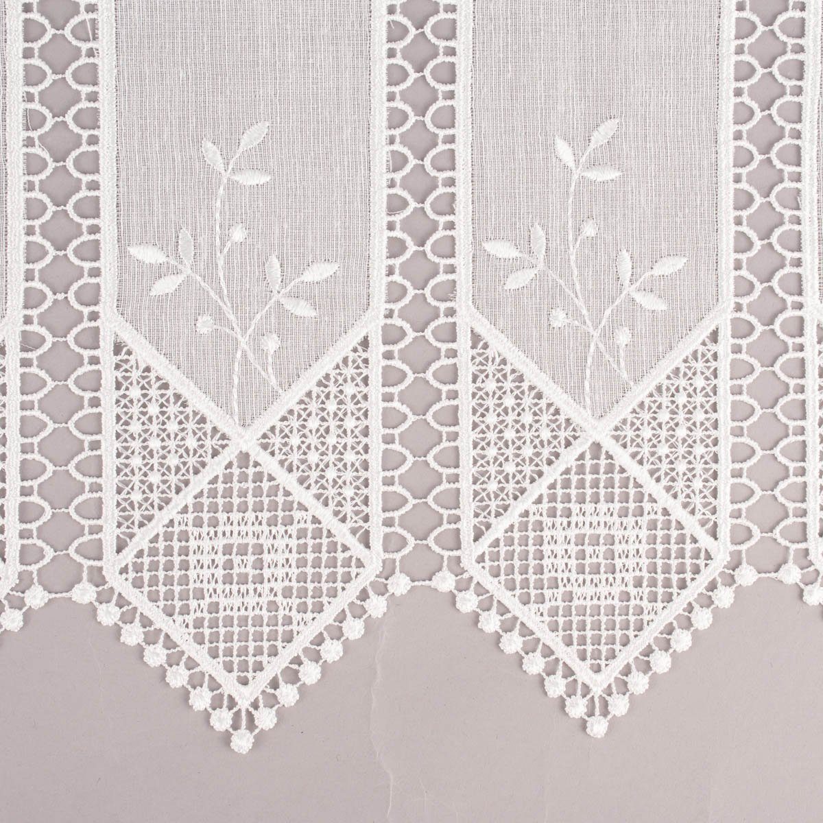 SCHÖNER LEBEN. Meterware Scheibengardine nähfrei Häkelei Stickerei Blätter günstig online kaufen