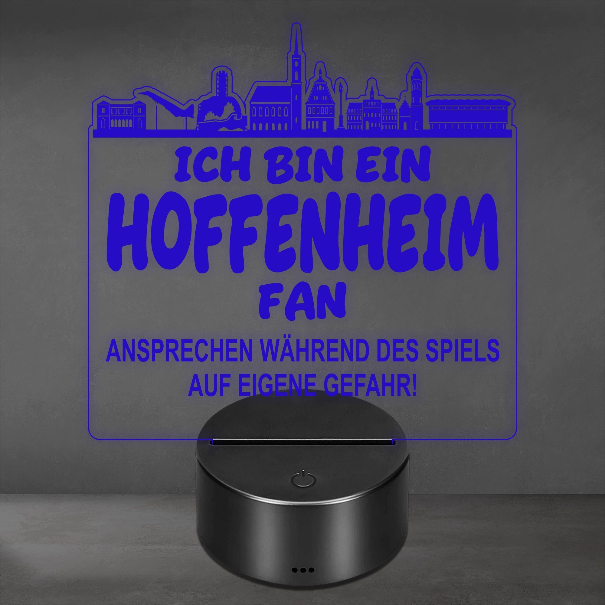 Lieblingsmensch LED Nachtlicht Fußball - Ich bin ein Hoffenheim Fan - Ansprechen auf eigene Gefahr, LED fest integriert, Farbwechsel oder feste Farbe mit Fernbedienung & Touch, Man Cave Stimmungslicht – 19x23cm