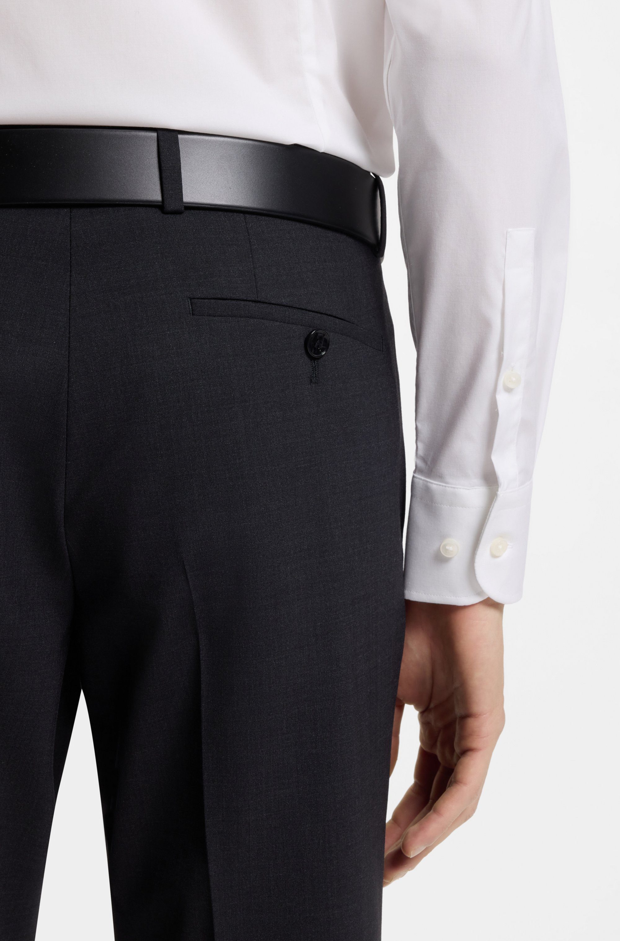 BOSS Businesshemd Hank Kentkragen, Slim-Fit, bügelleichte Qualität