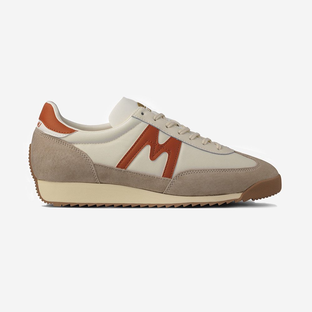 KARHU Mestari 76 - Beige / Braun Sneaker