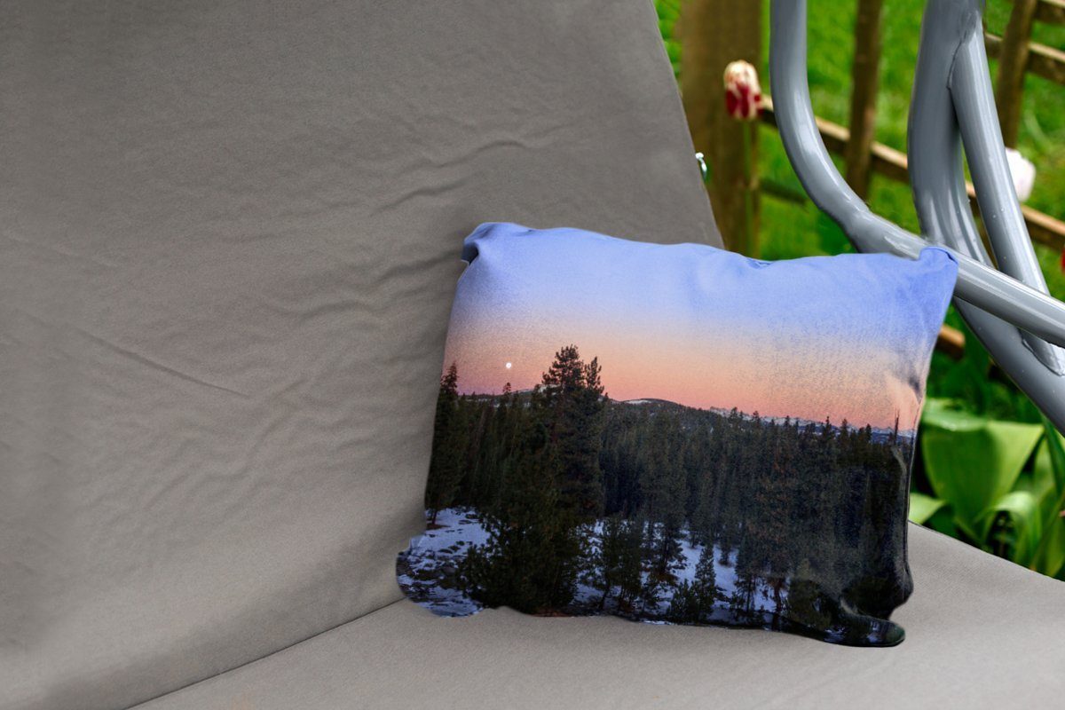 klarer Kissenhülle Dekokissen Outdoor-Dekorationskissen, Schöner Himmel Polyester, über dem National Sequoia Park, MuchoWow Dekokissenbezug,