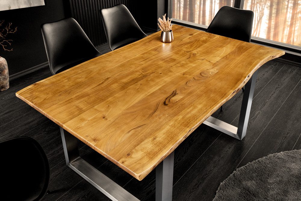 riess-ambiente Baumkantentisch MAMMUT 140cm braun/silber - Akazie, Edelstahl, Massivholz, U-Gestell (Einzelartikel, 1-St), Industrial Design & bis zu 6 Personen – ideal für Dein Loft-Esszimmer