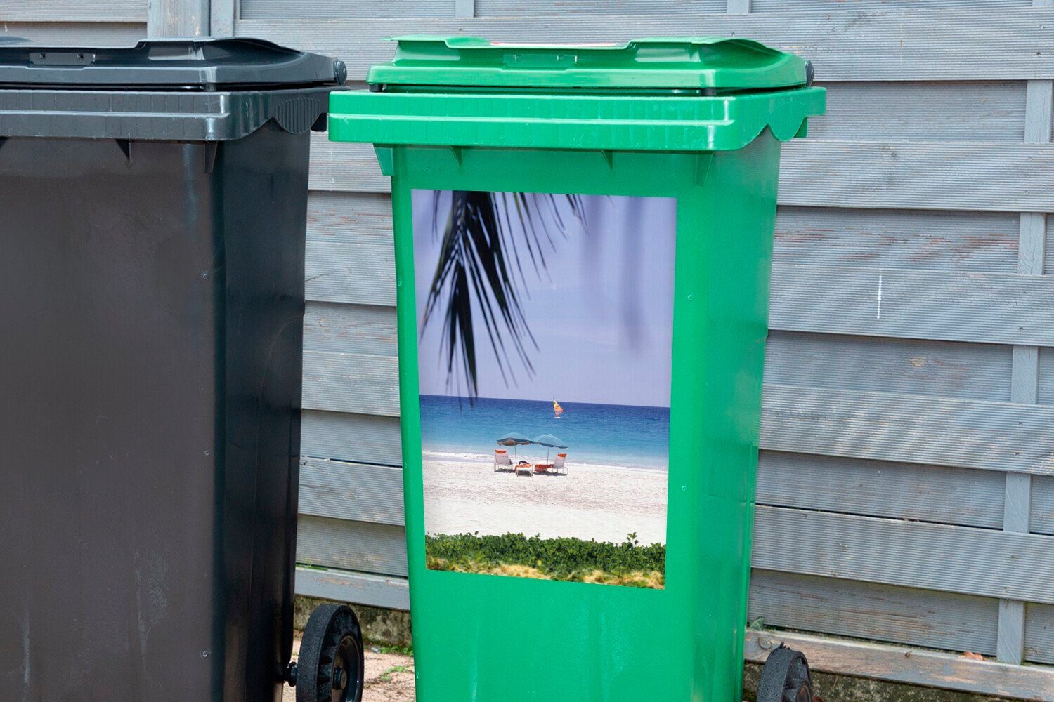 MuchoWow Wandsticker Sticker, Kea Mülltonne, St), Container, Hawaii Strand (1 Mauna Abfalbehälter am Sonnenbänke Mülleimer-aufkleber
