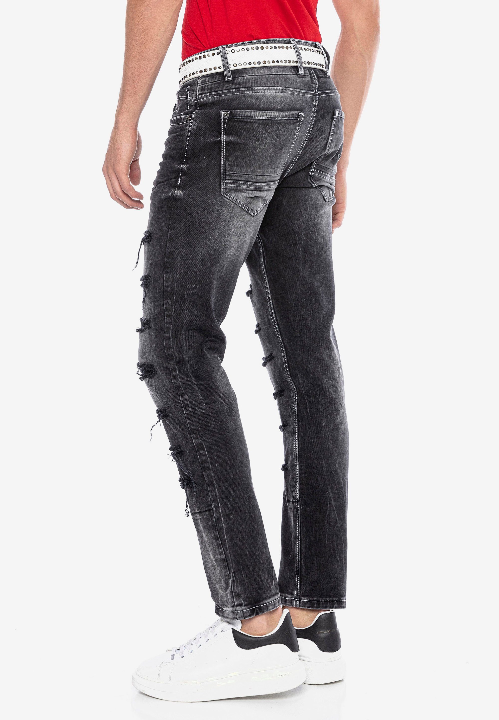 Cipo & Baxx Bequeme Jeans mit Rissdetails großen