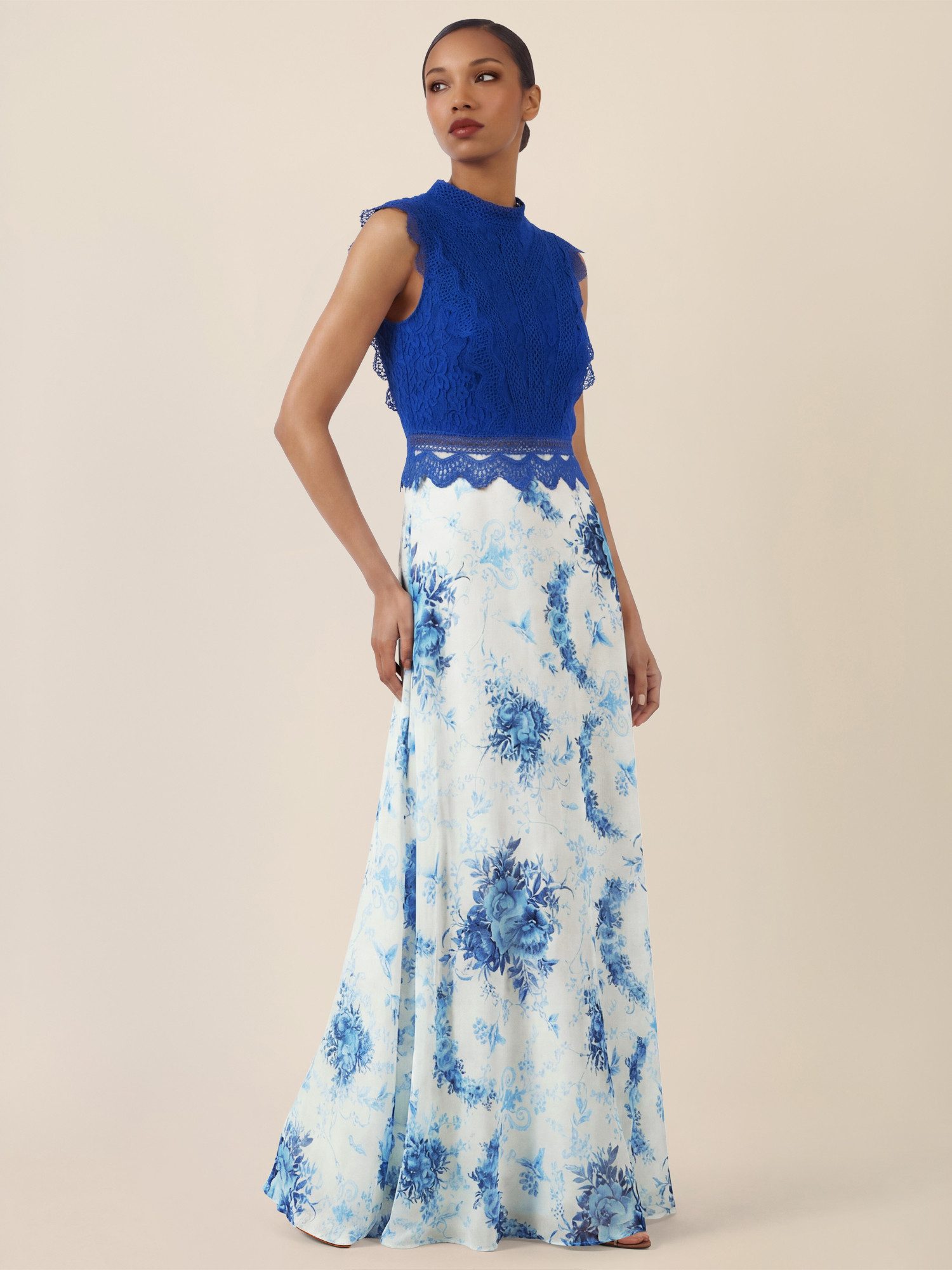 Apart Abendkleid mit Spitze und floralem Rock günstig online kaufen