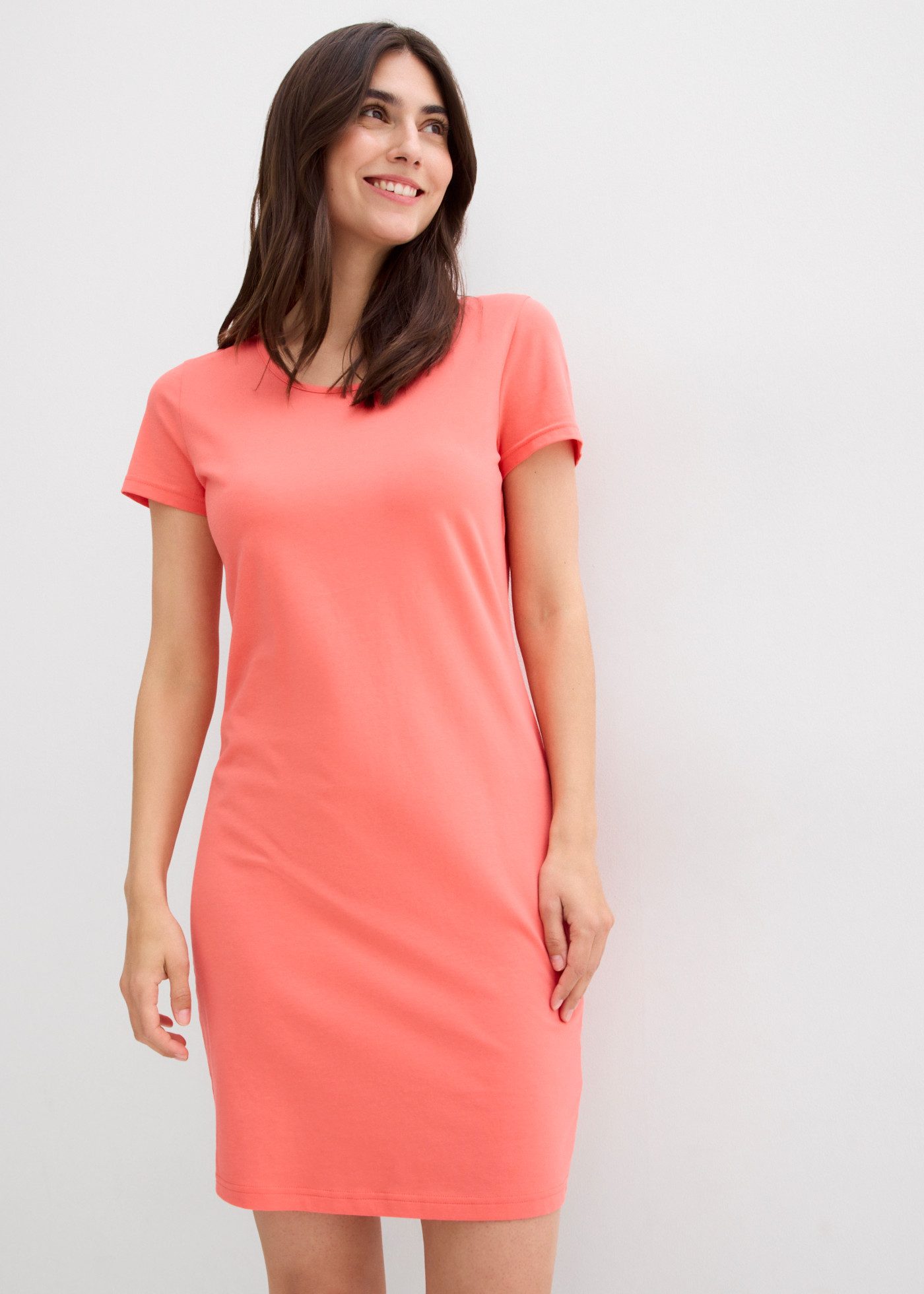 bonprix Jerseykleid bequeme Passform, aus Baumwolle mit Elasthan, Kurzarm-Design