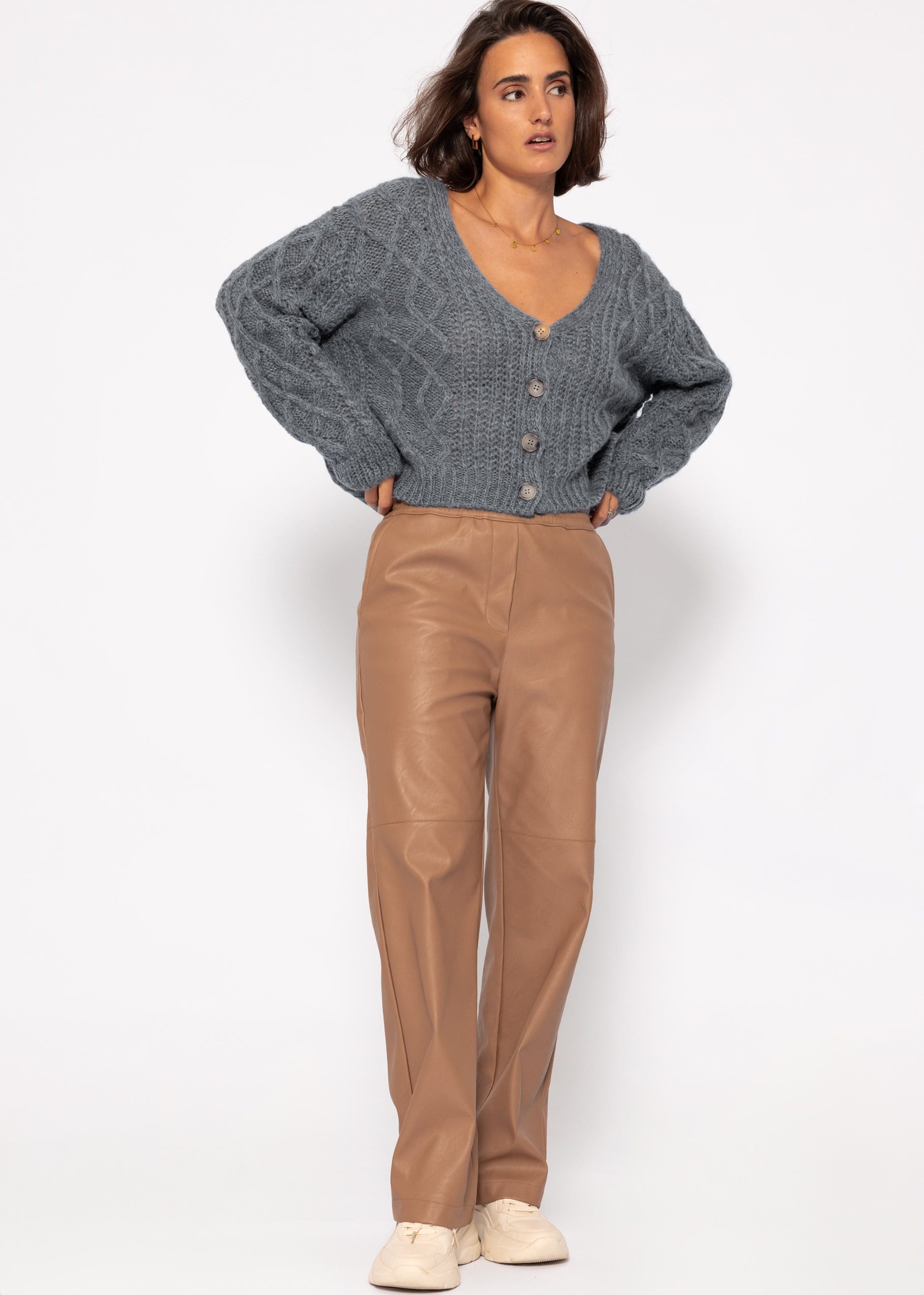 SASSYCLASSY Cardigan Oversize Strickjacke Damen mit Zopfmuster Elegant Lässiger Cardigan aus hochwertigem Grobstrick Grau Hellblau Orange