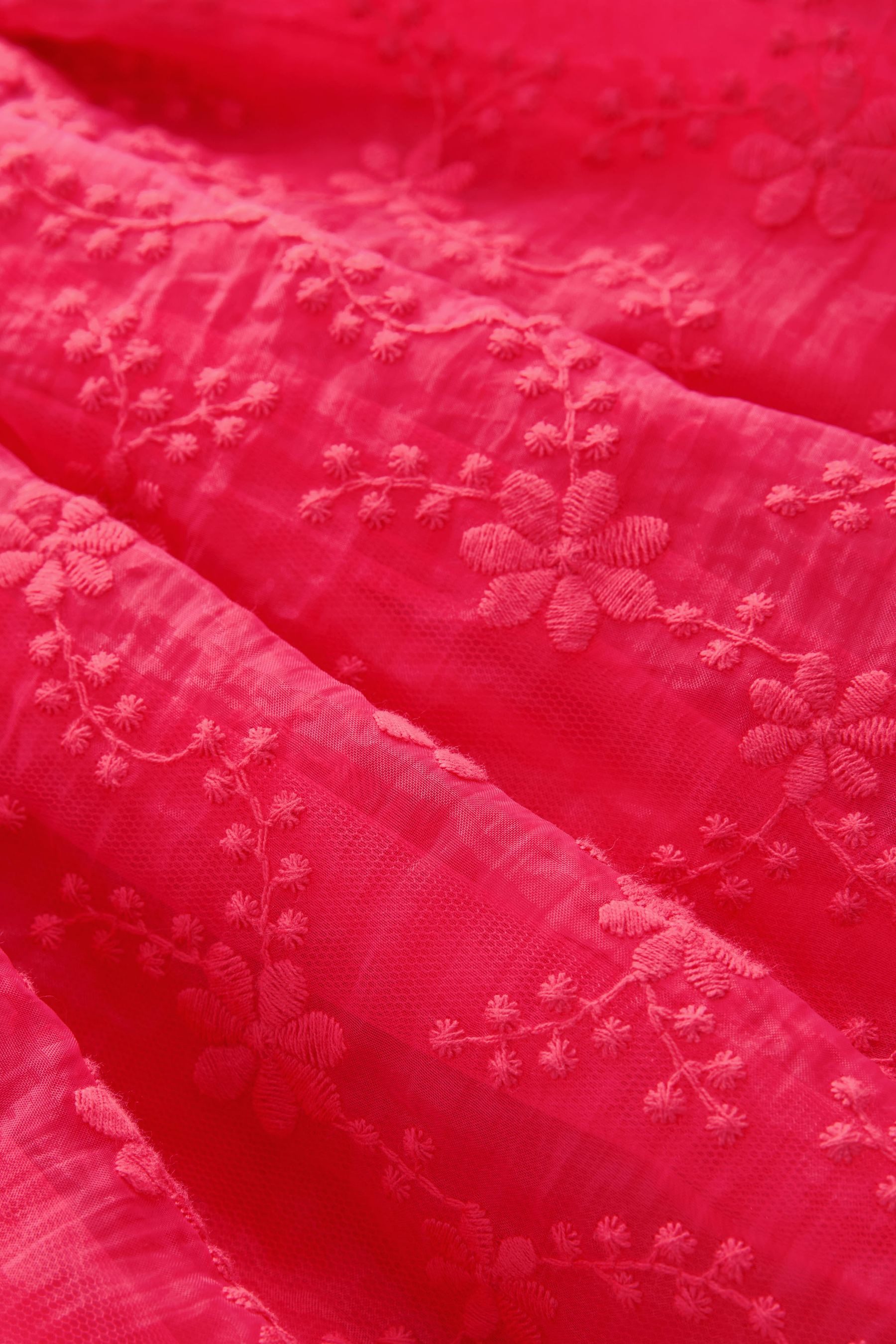 Next Partykleid Ballkleid mit Stickerei (1-tlg)