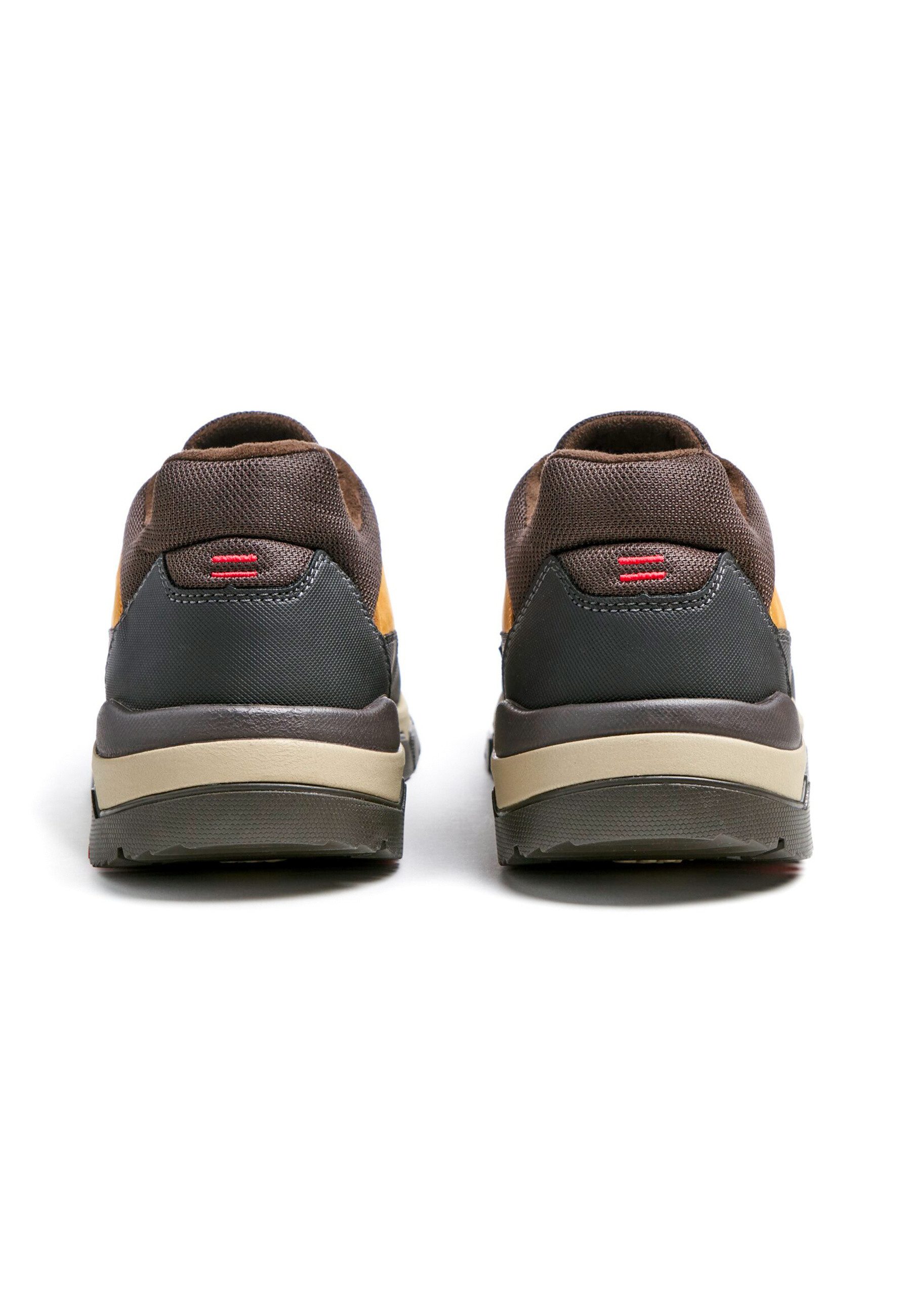 Lloyd EBE Sneaker mit einer extraleichten Laufsohle