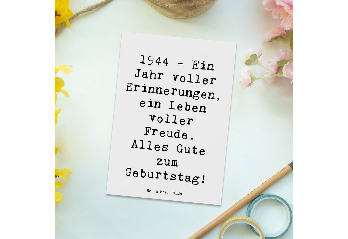 Thumbnail - Mr. & Mrs. Panda Postkarte Spruch 1944 Geburtstag - Weiß - Geschenk, Jahr voller Erinnerungen, G