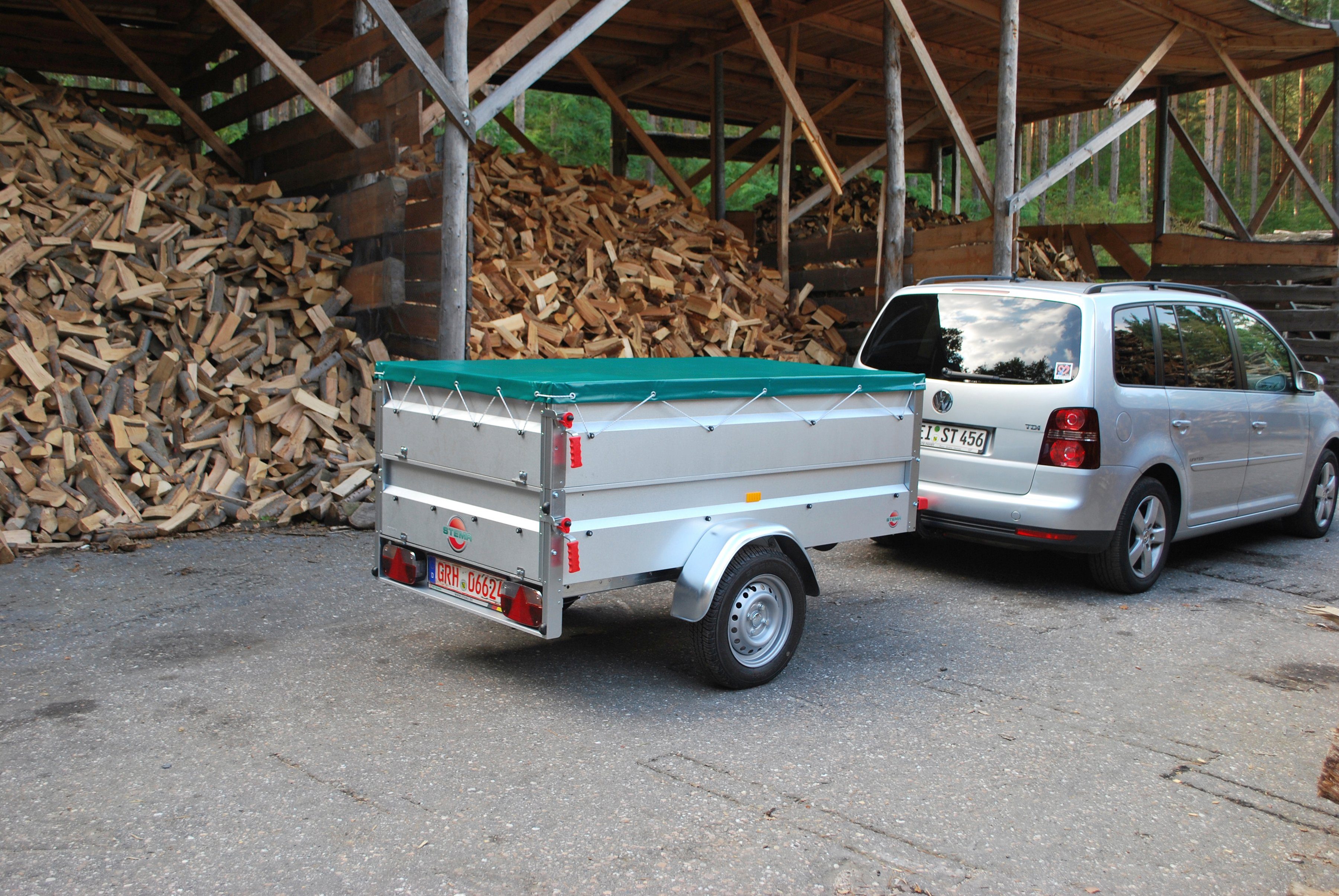 STEMA BASIC 850 car trailer, max. 650 kg, incl. side panel extensions and flat tarpaulin