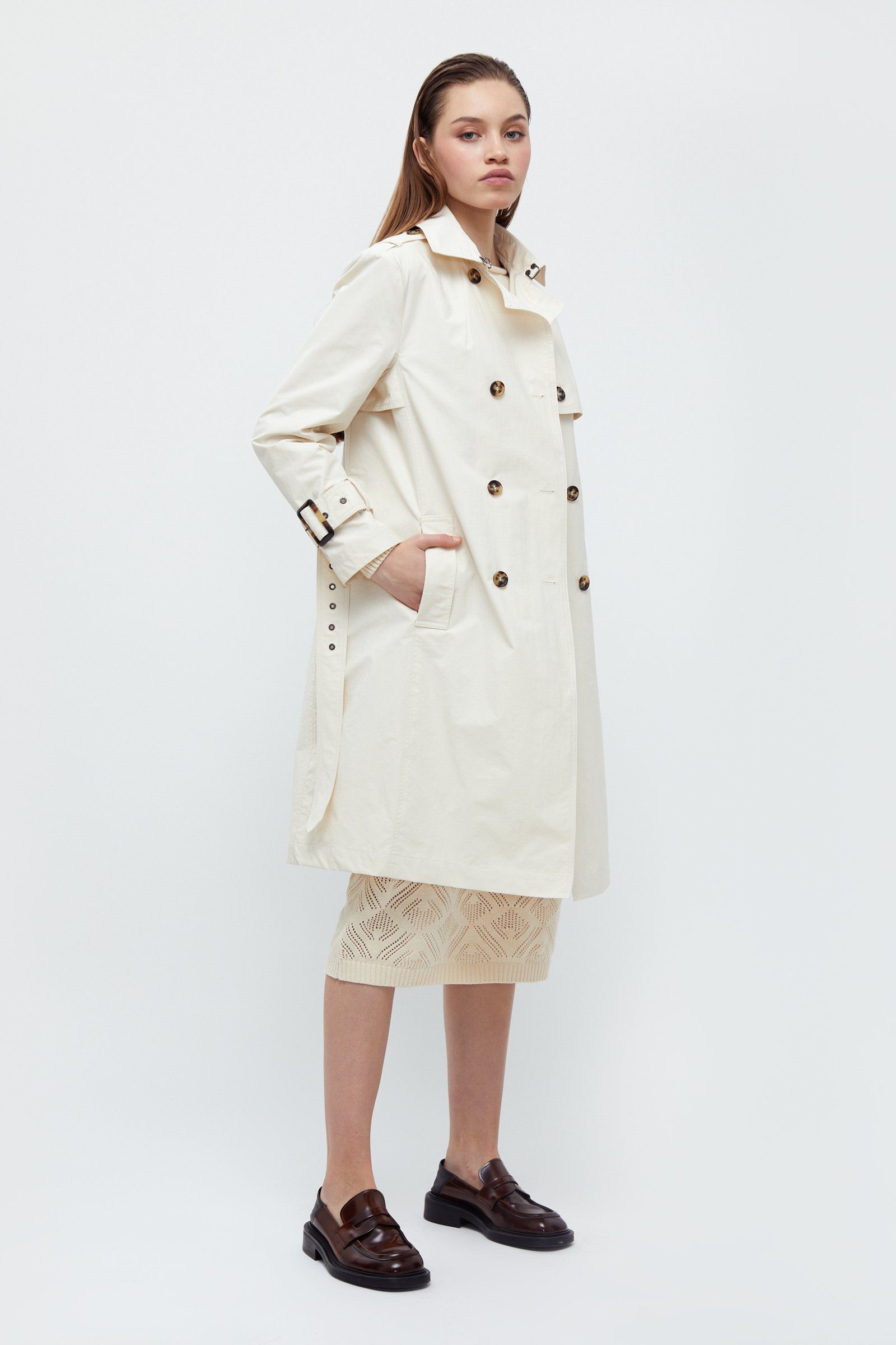 Finn Flare Trenchcoat Klassisch mit praktischem Gürtel