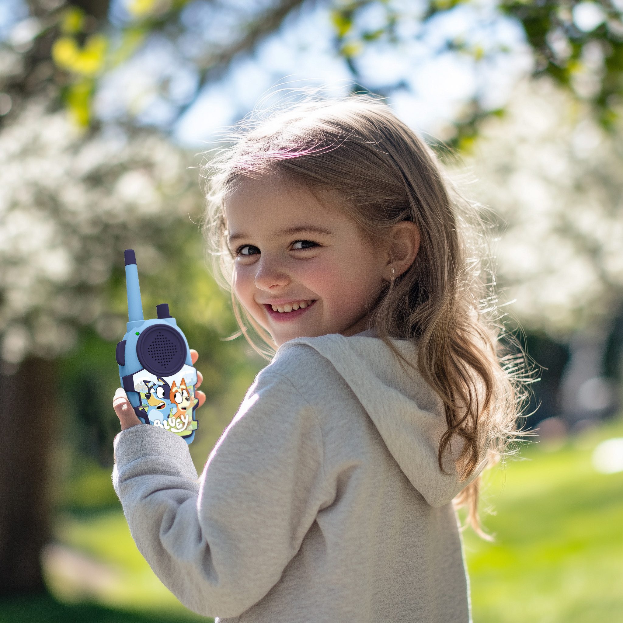 OTL Walkie Talkie Bluey Walkie Talkie Set für Kinder, (Set, Das Set besteht aus insgesamt 2 Walkie Talkies), kindgerecht