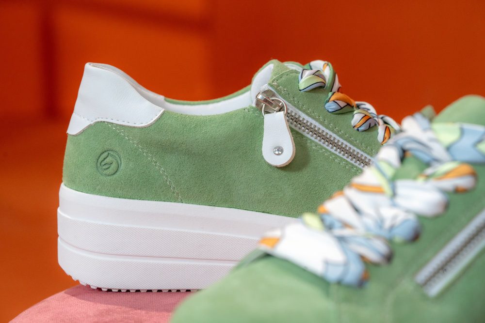 Remonte Plateausneaker Freizeitschuh, Halbschuh, Schnürer mit Wechselfußbett