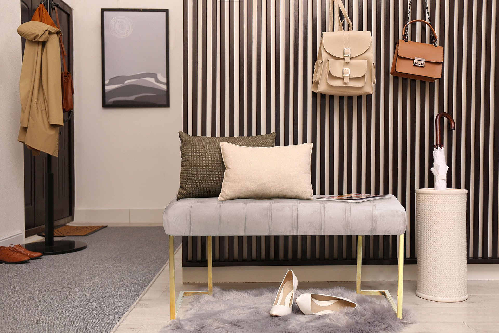 Kayoom Sitzbank Rarity 225, Edler Touch durch goldenes Gestell (1-St), eckig, samtweich, gesteppt, mit Zierknöpfen, Edelstahlgestell