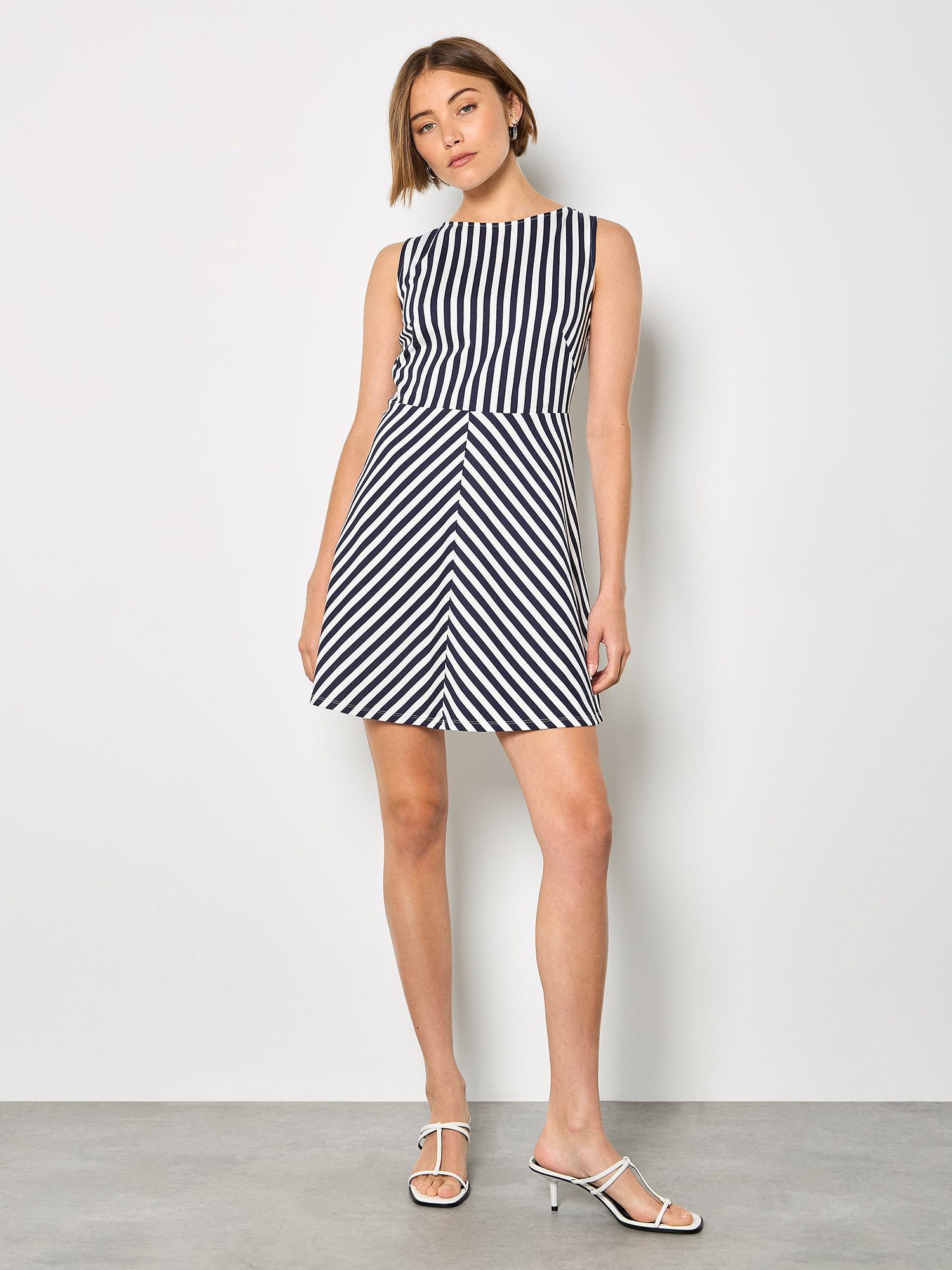 Apricot Minikleid Gestreiftes Jersey-Mini-Kleid mit Muster