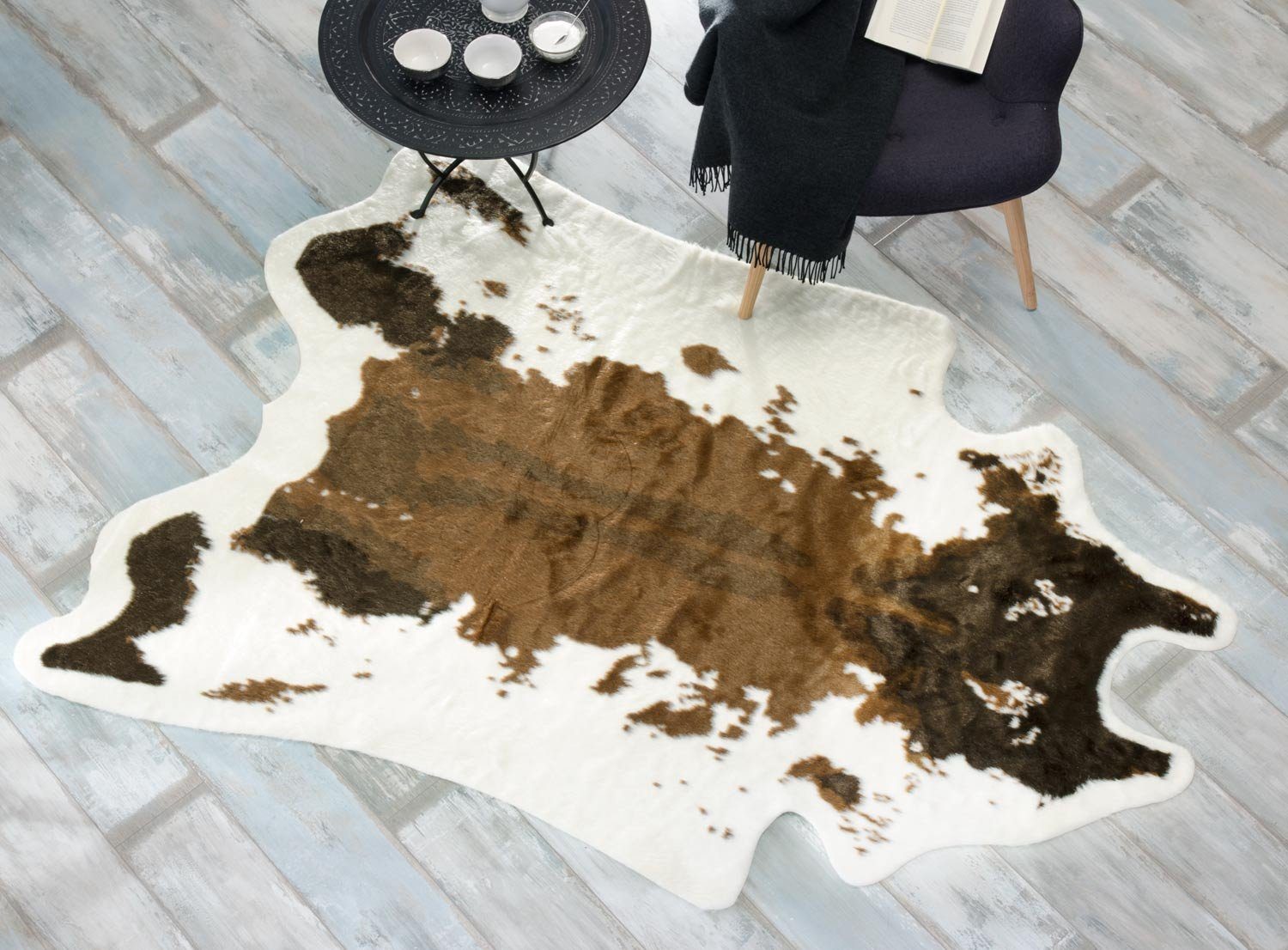 Wohnen und Accessoires GmbH & Co. KG Fellteppich Kuhfell Teppich, Fellteppich aus Kunstfell, elegant und flauschig, Fellform – Bild 3 von 5