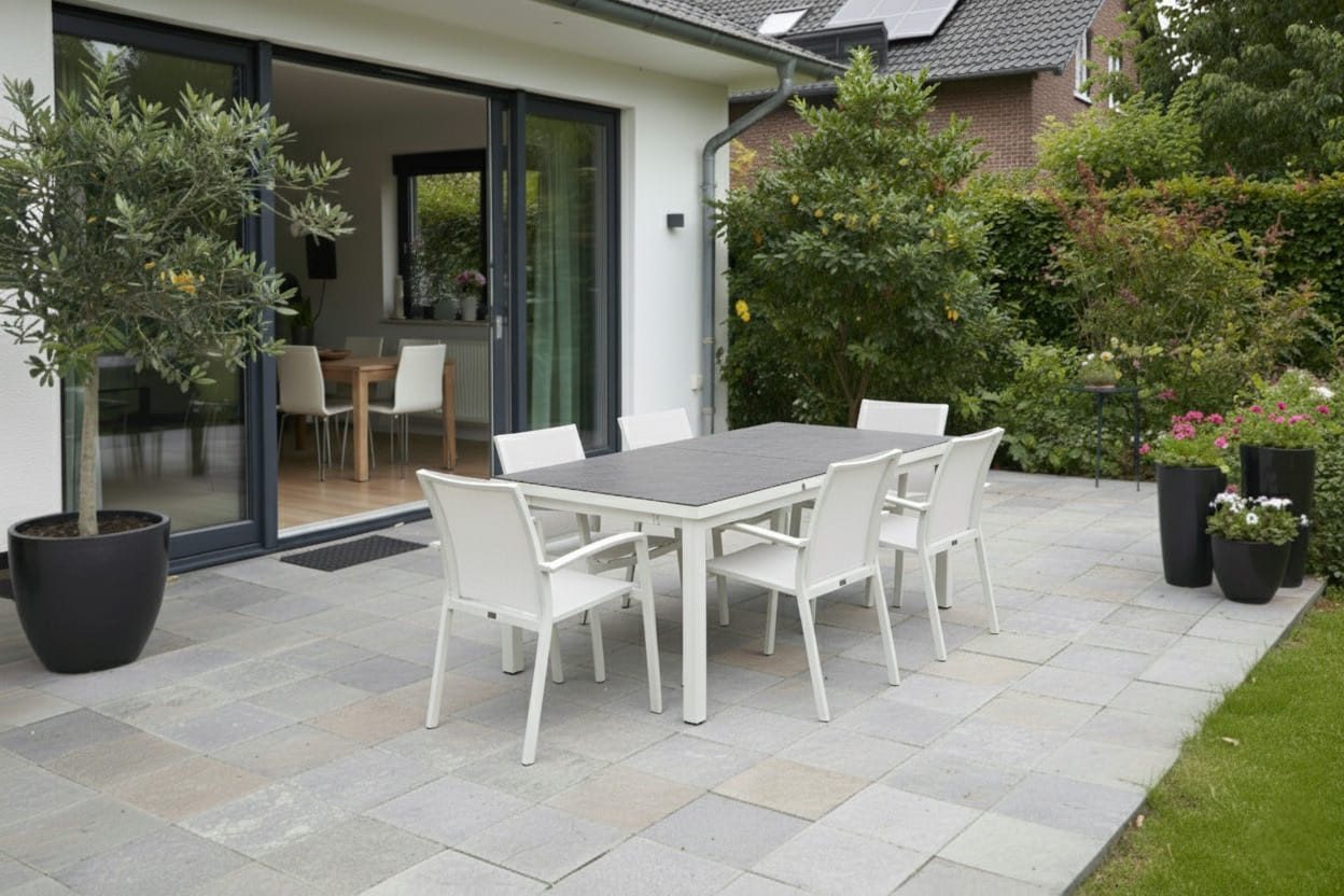 TEICO GROUP Sitzgruppe 7-tlg. Gartenmöbel Set Tisch ausziehbar mit 6 stapelbaren Stühlen, (7-tlg), bestehend aus 6 stapelbaren Stühlen und ausziehbarem Tisch