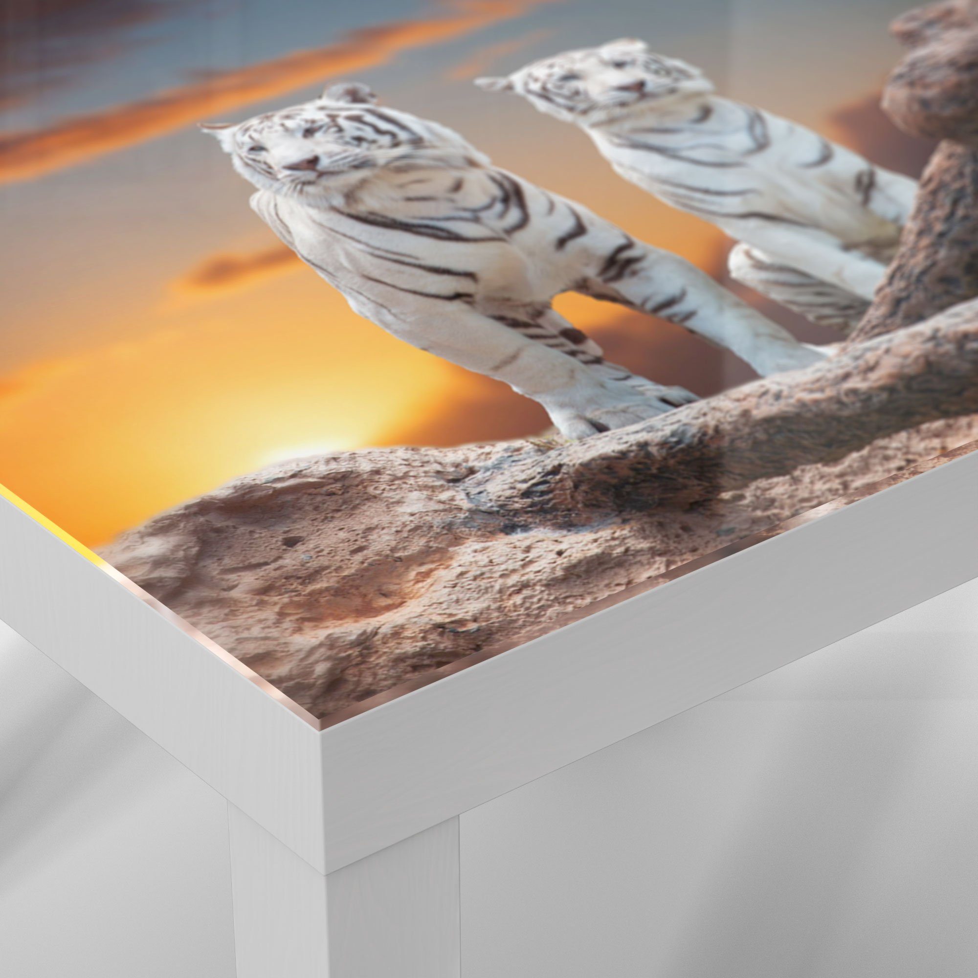 DEQORI Couchtisch 'Weiße Glas Tiger Beistelltisch modern Abendlicht', Glastisch im