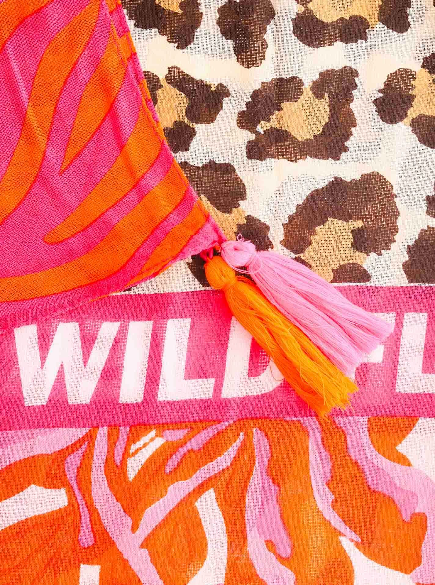 Zwillingsherz Modetuch, mit Allover-Print, Tasseln und kleiner Fransenkante