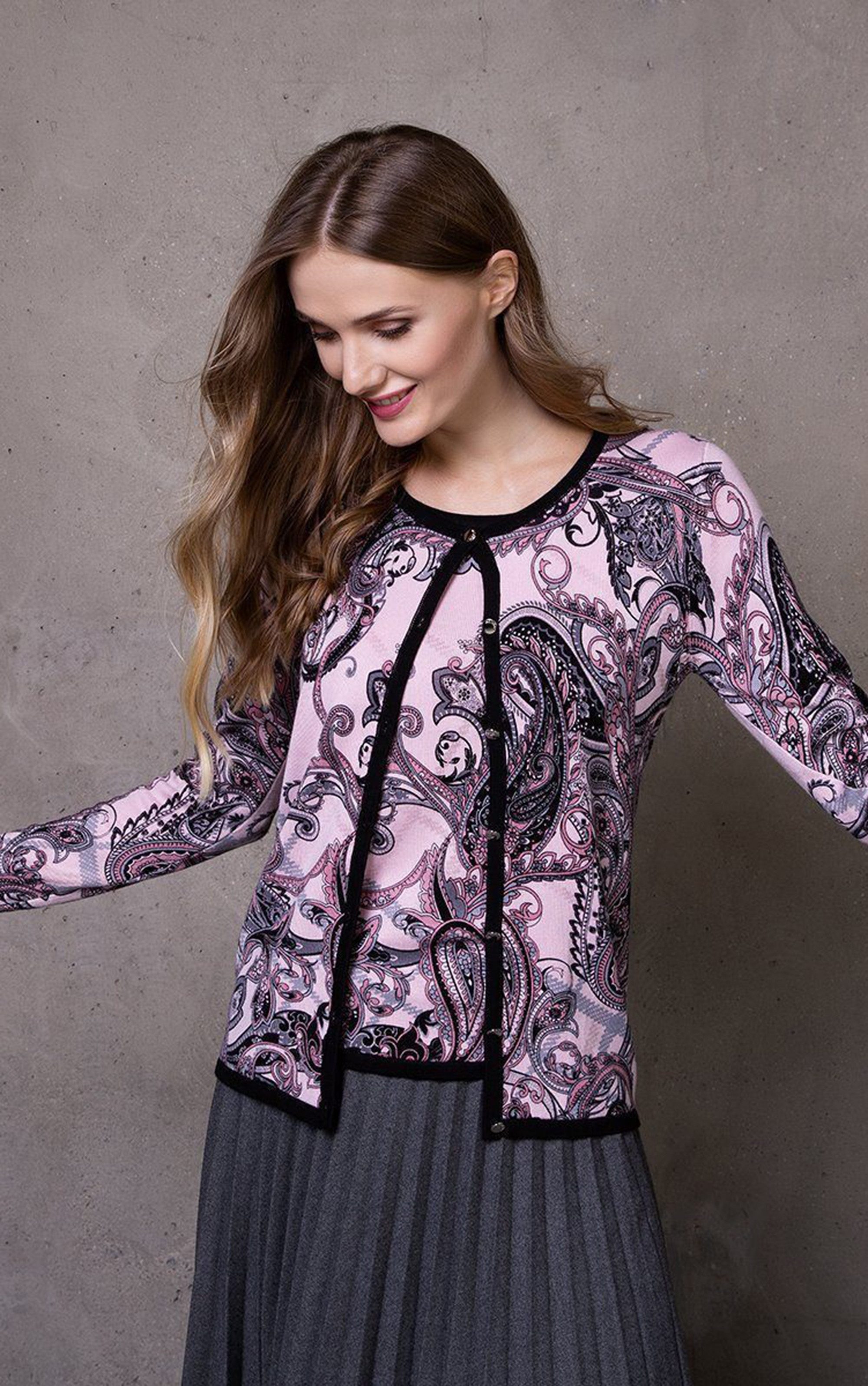 2-in-1-Strickjacke Twinset mit Paisleyprint