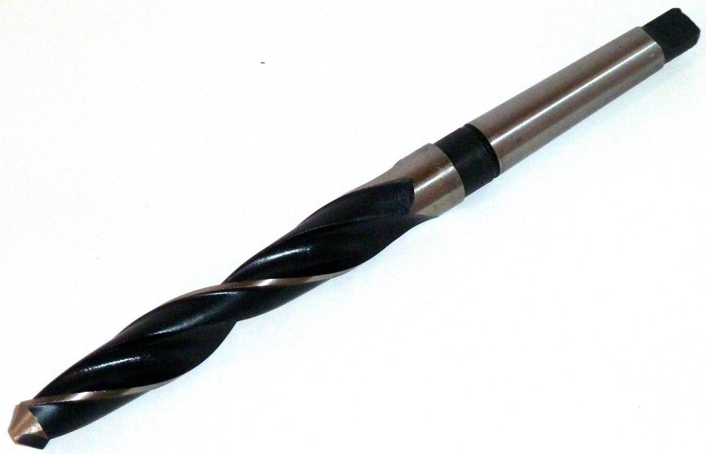 Thumbnail - PeTools Metallbohrer Spiralbohrer 9 tlg. HSS Konus-Bohrer 14,5-30mm Morsekegel MK2, MK3, (9-tlg)