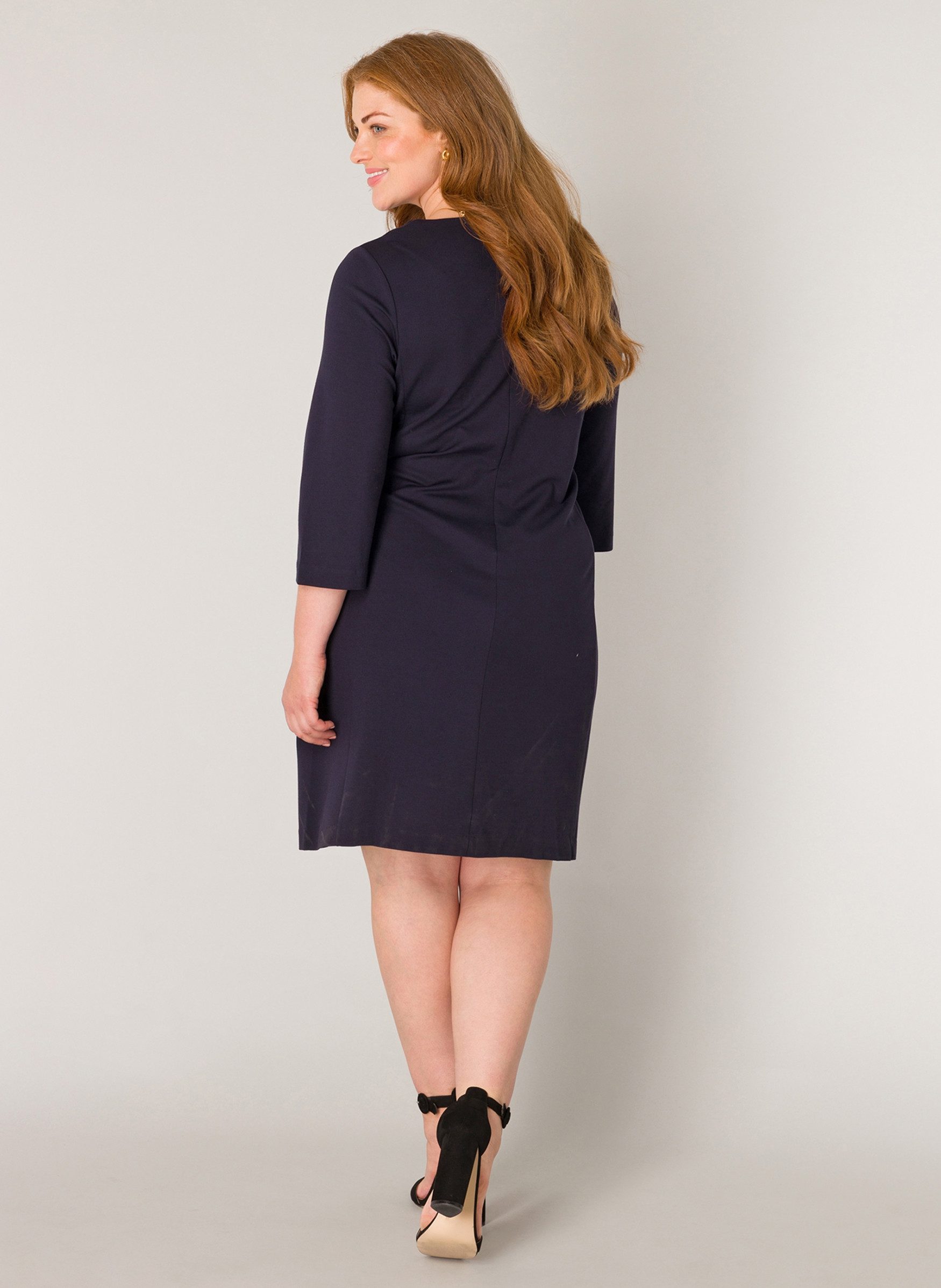 Base Level Curvy Etuikleid Addy in formstabilem Viskosemix