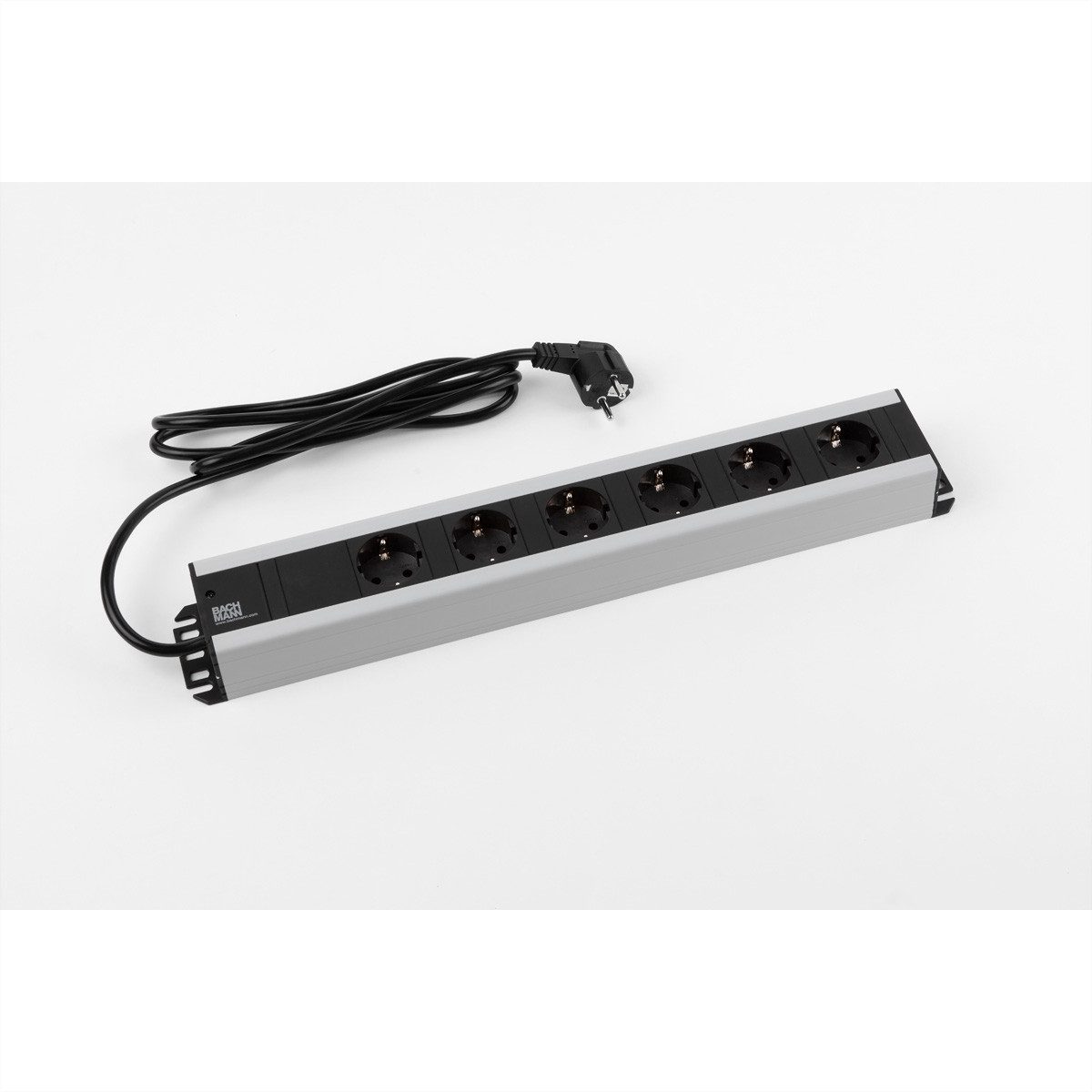 Bachmann Handwerkerleiste 6x Schutzkontakt, 19-Zoll-Rack kompatibel Steckdosenleiste (Kabellänge 2 m), 300.000