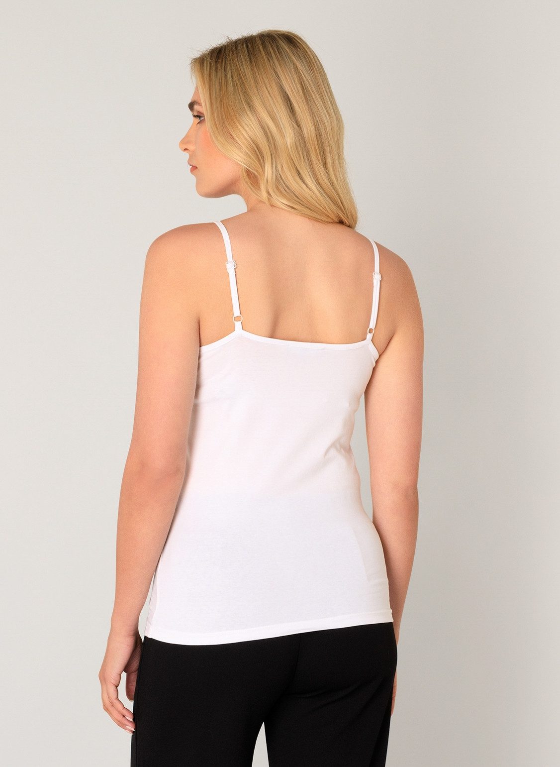 Base Level Spaghettitop Yoshji in cleaner Optik günstig online kaufen