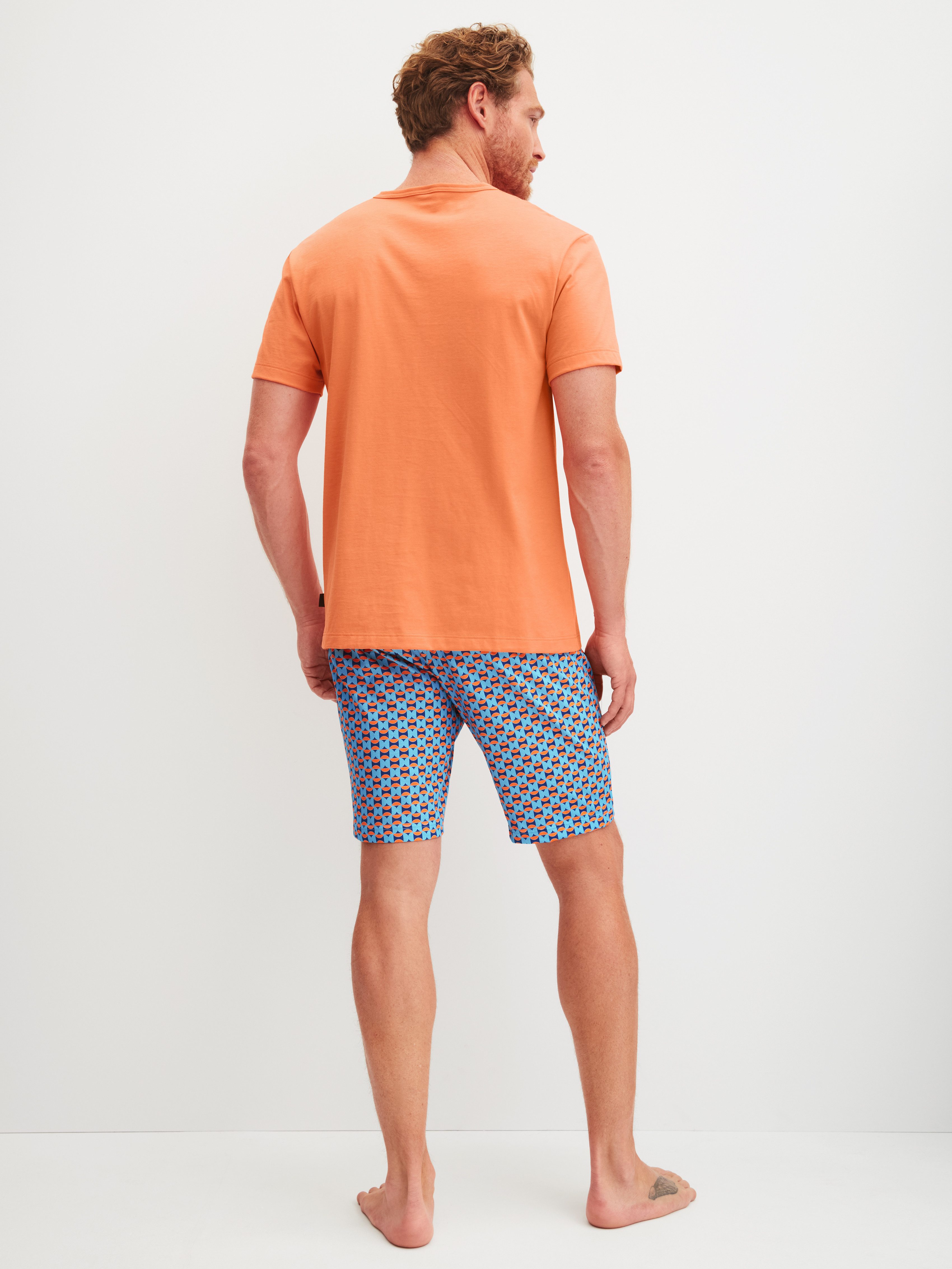 CALIDA Shorty Relax Imprint 4 (2 tlg) mit V-Ausschnitt und kurzen Ärmeln, Hose gemustert