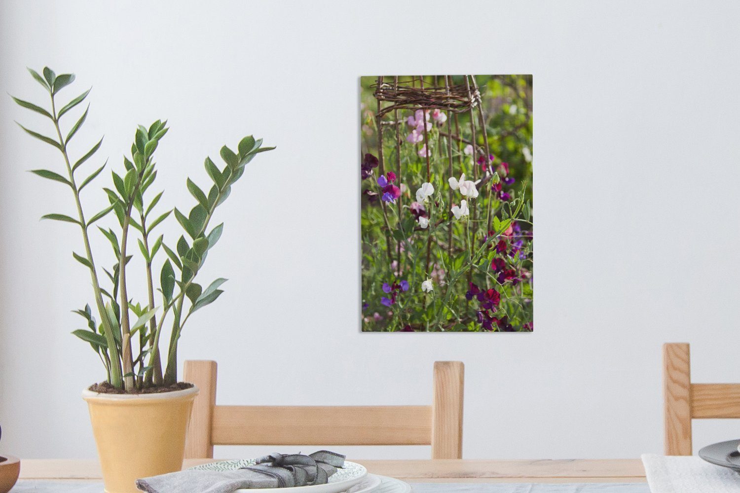 Lathyrus-Blüten Weidenzweigen, Leinwandbild Gemälde, Zackenaufhänger, bespannt cm (1 inkl. fertig 20x30 St), Leinwandbild OneMillionCanvasses® auf
