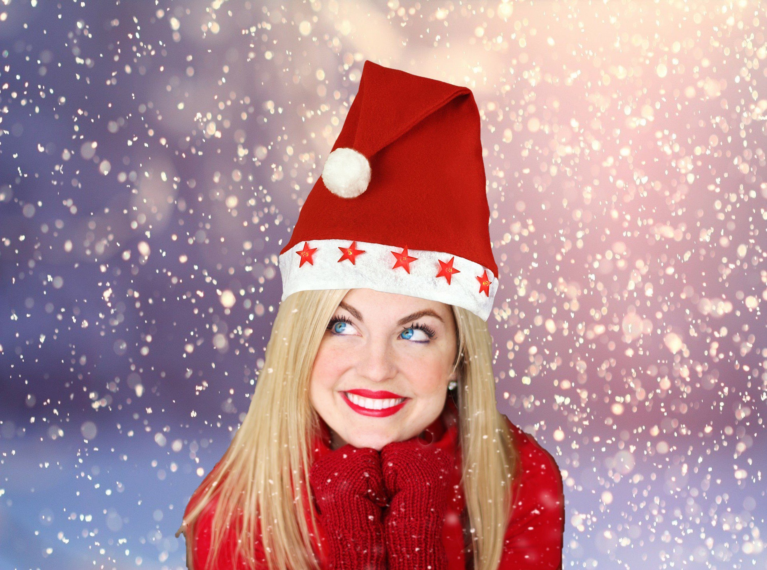 HMH Bommelmütze Weihnachtsmütze mit LED Sternen Nikolausmütze Bommel inkl. Batterien (1-St) Unisex, Batterien sind inklusive