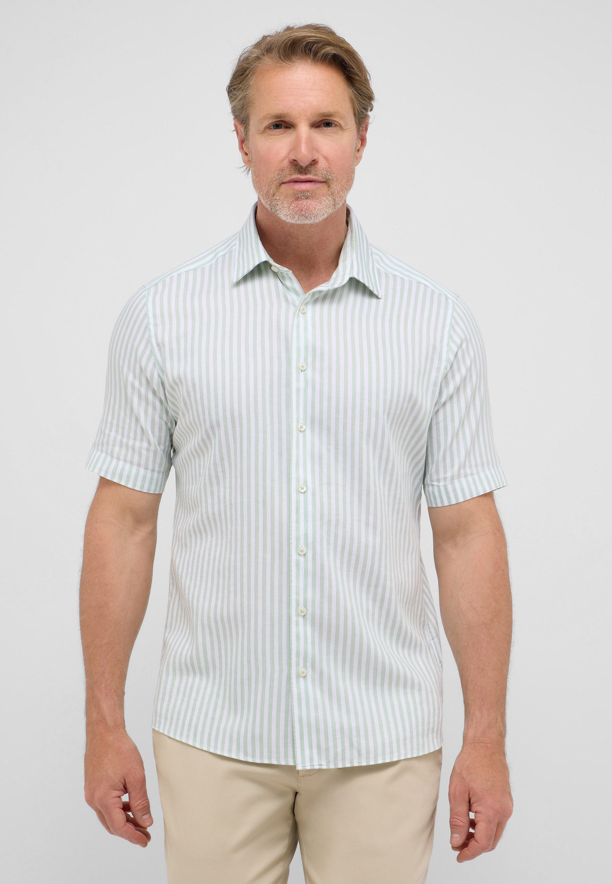 Eterna Kurzarmhemd MODERN FIT EASY IRON (bügelleicht)