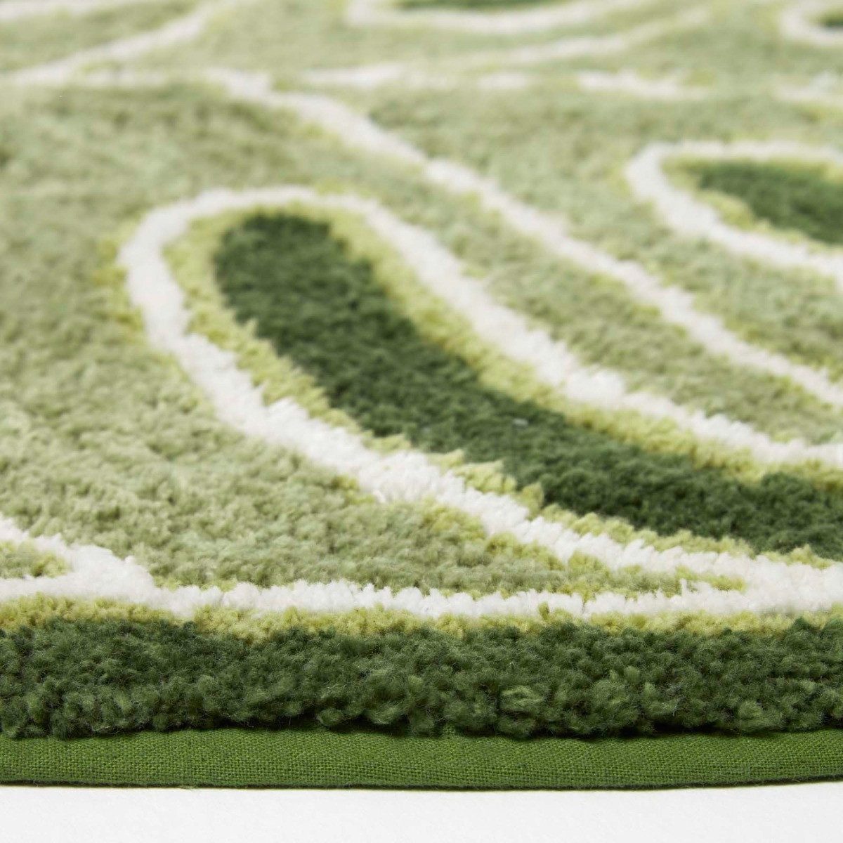 Homescapes Badematte Badvorleger Blatt 65 x 80 cm – Grüne Badematte, 100 % Baumwolle, Höhe 20 mm, 65 x 80 cm