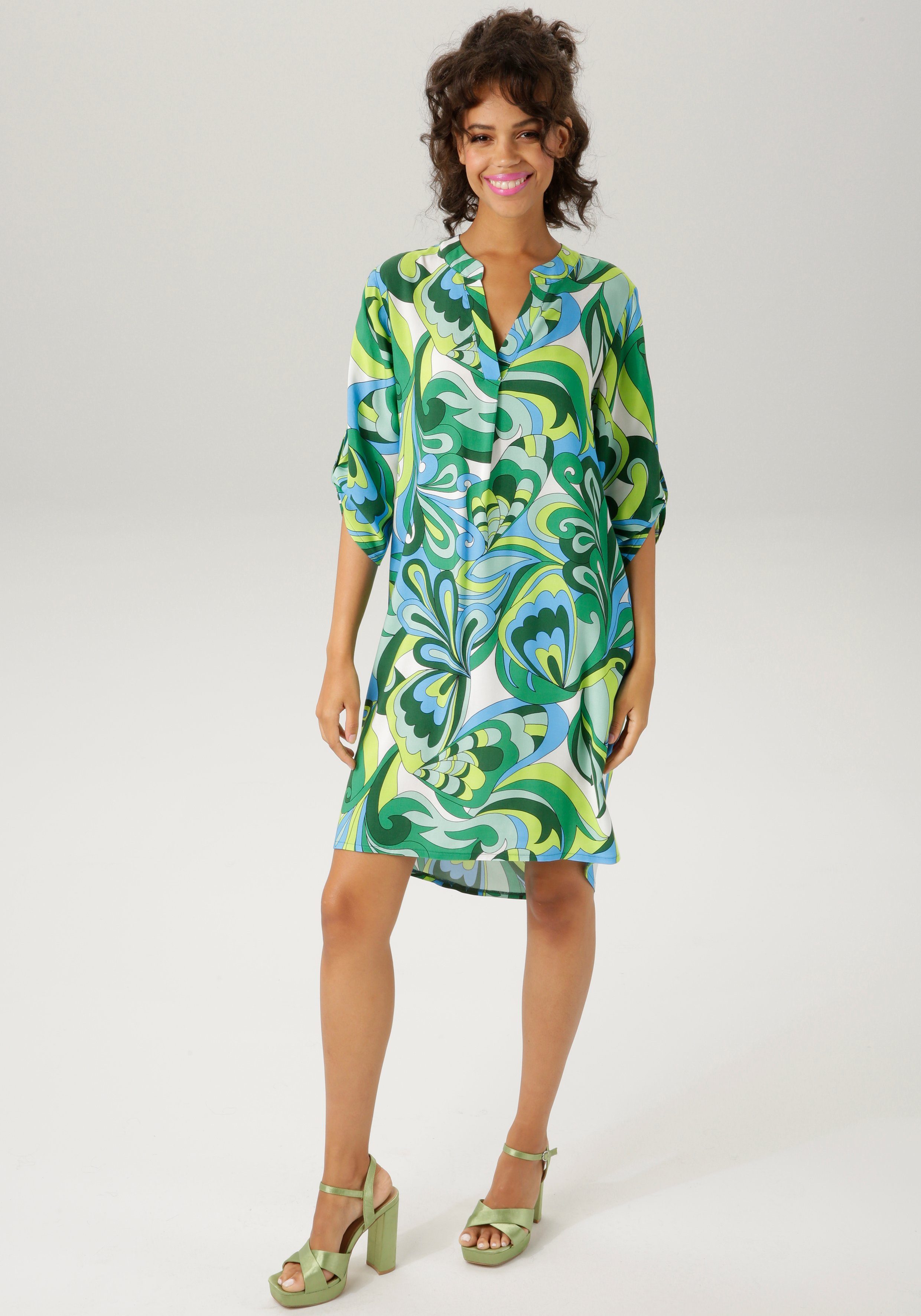 Aniston CASUAL Sommerkleid mit farbharmonischem, graphischem Druck