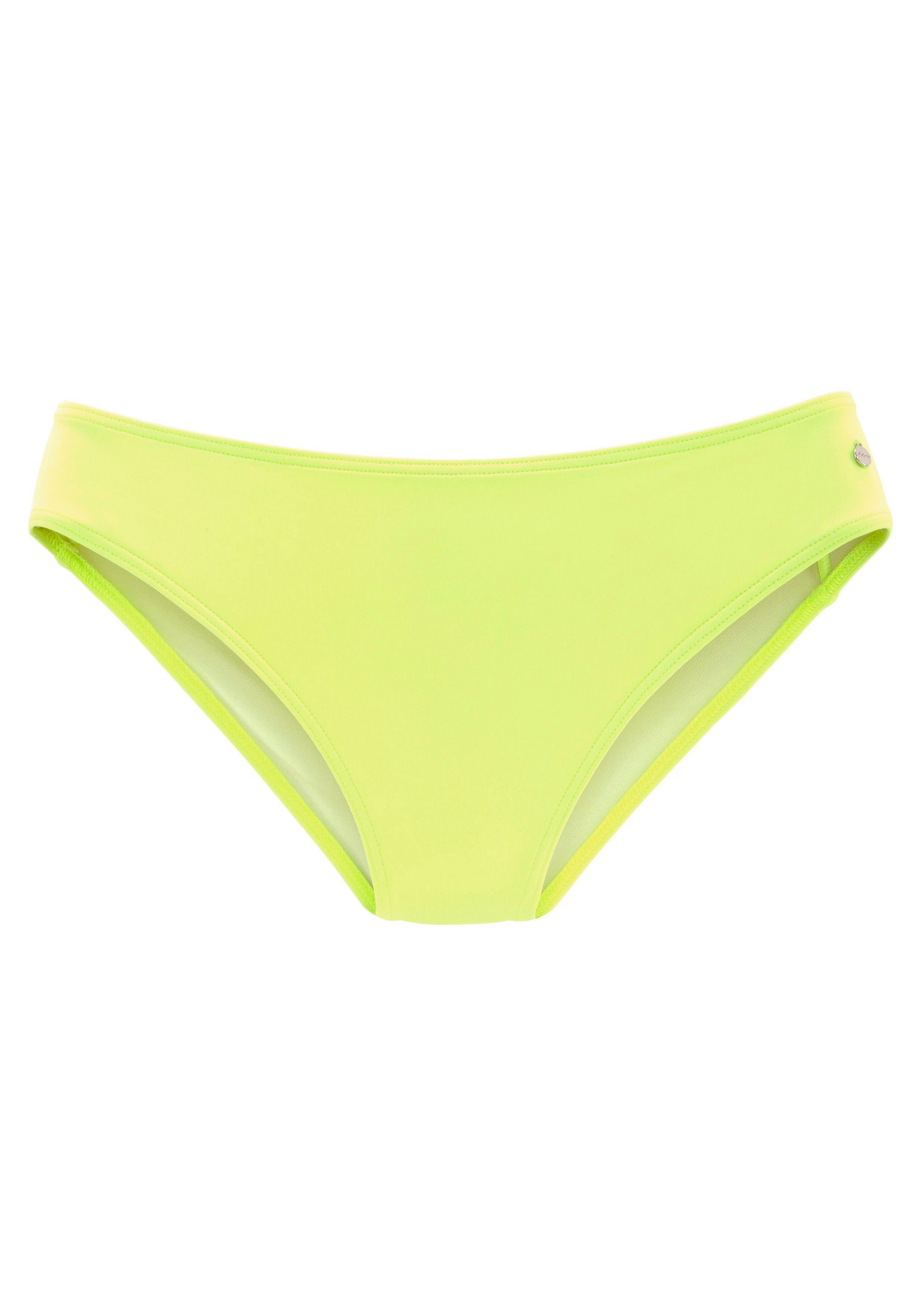 s.Oliver Bikini-Hose Spain in modischen Unifarben – Bild 2 von 5