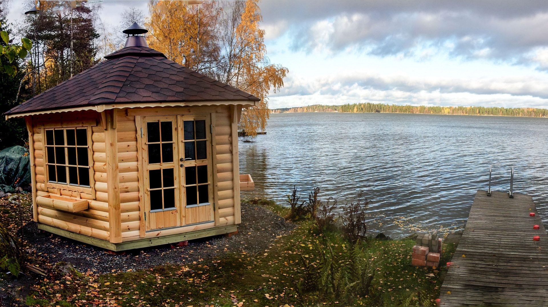 Finn Art Blockhaus Grillkota Grillpavillon 6-eckig Victoria 9,5 max. 15 Personen, BxT: 370x320 cm, Schindeln rot, mit Grillanlage