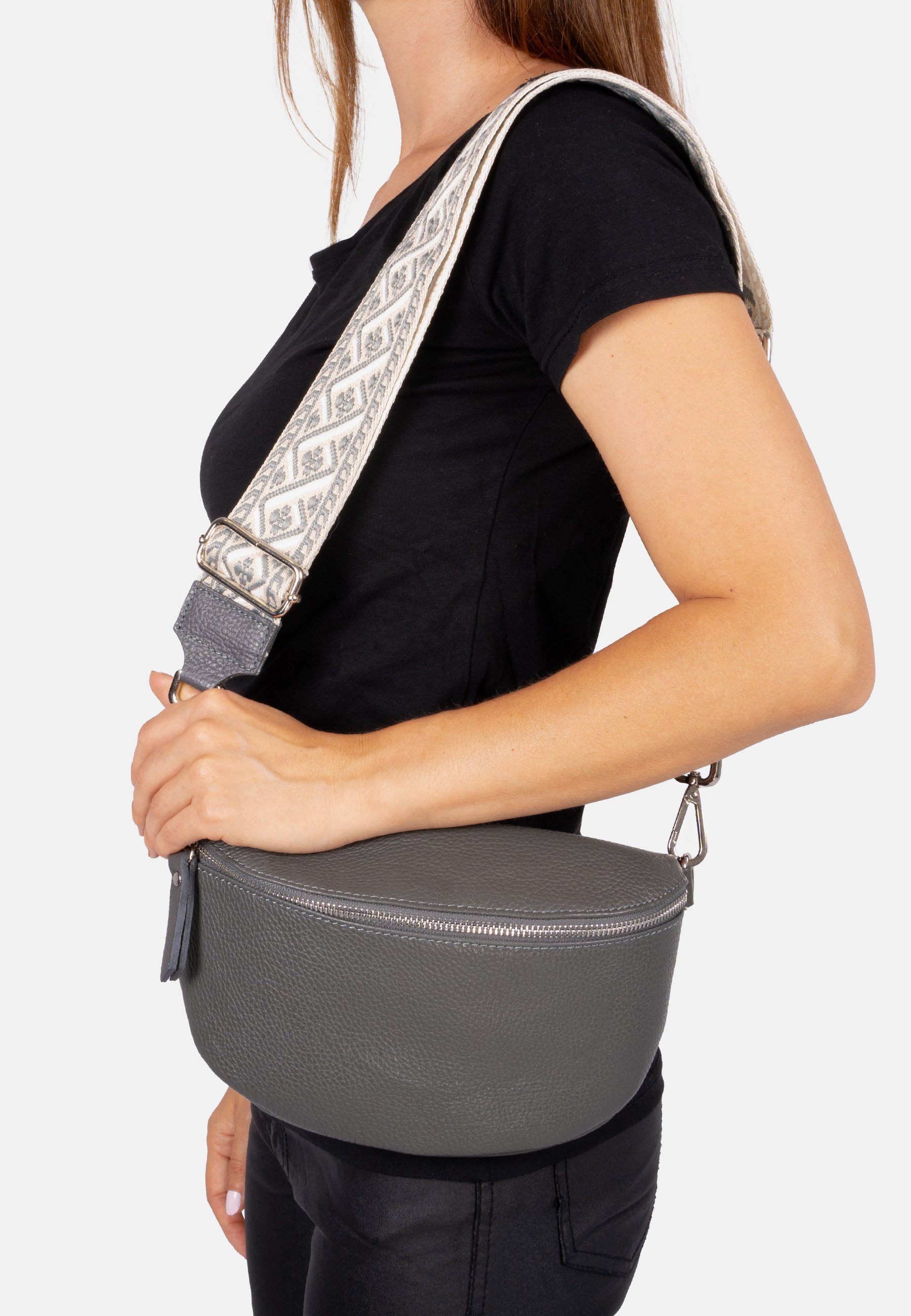 Seasons of April Umhängetasche Crossbody Bag Helen, Schultertasche Umhängetasche in Gr. M aus 100% Leder mit breitem Gurt