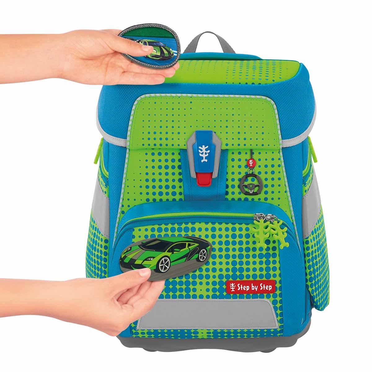 Step by Step Schulranzen MAGIC MAGS Race Car Chuck 3-teilig (3-teilig), Motivanhänger, Glücksbringer