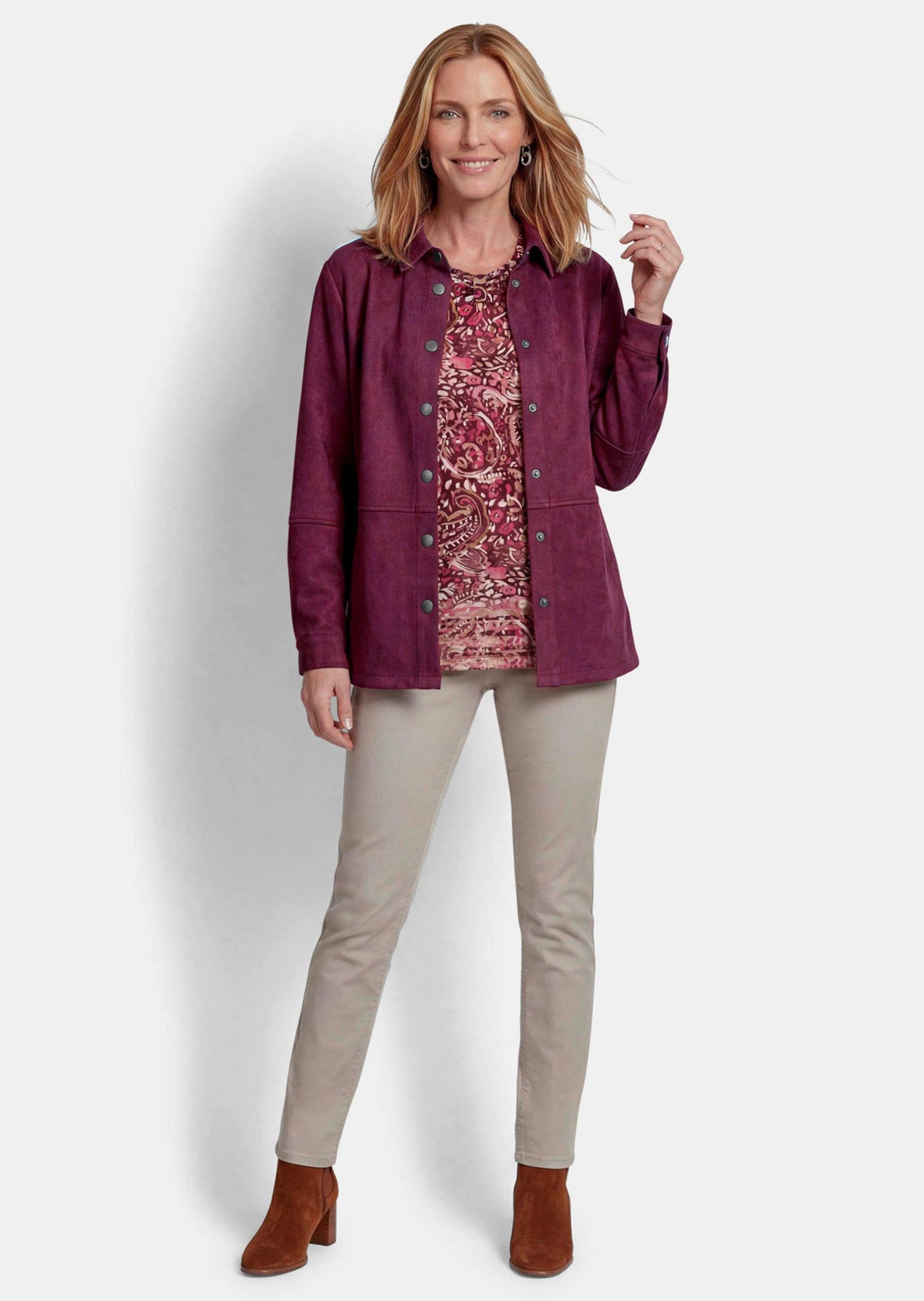 GOLDNER Outdoorjacke Hemdjacke in Veloursleder-Optik Gerade geschnittene Blusenjacke mit Hemdkragen und Knopfleiste