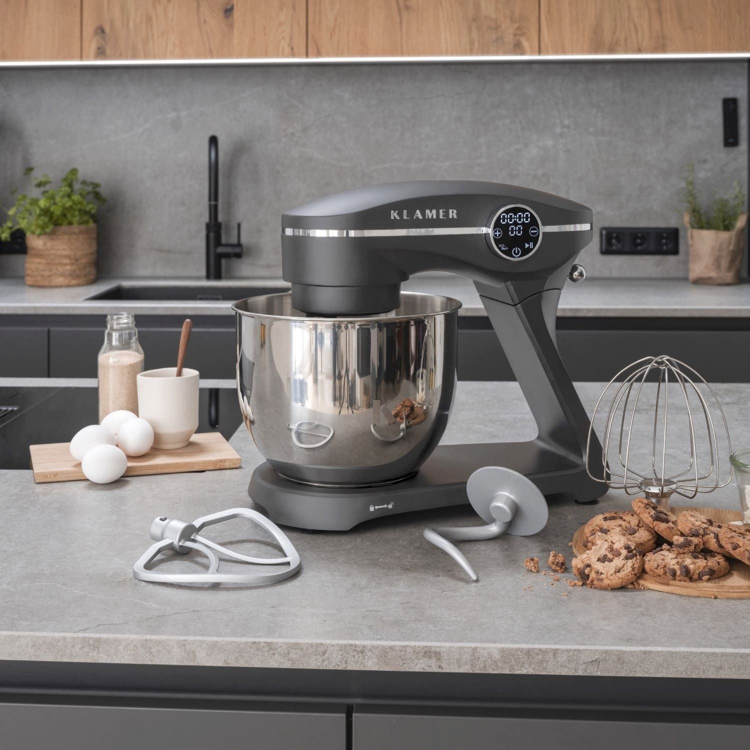 KLAMER Küchenmaschine 1800W, 6L Edelstahl-Schüssel, Knetmaschine mit 10 Geschwindigkeiten & Timer, grau, 1800 W, 6 l Schüssel, Spritzschutz, 3 Werkzeuge, Saugfüße, digitales Display, Timer