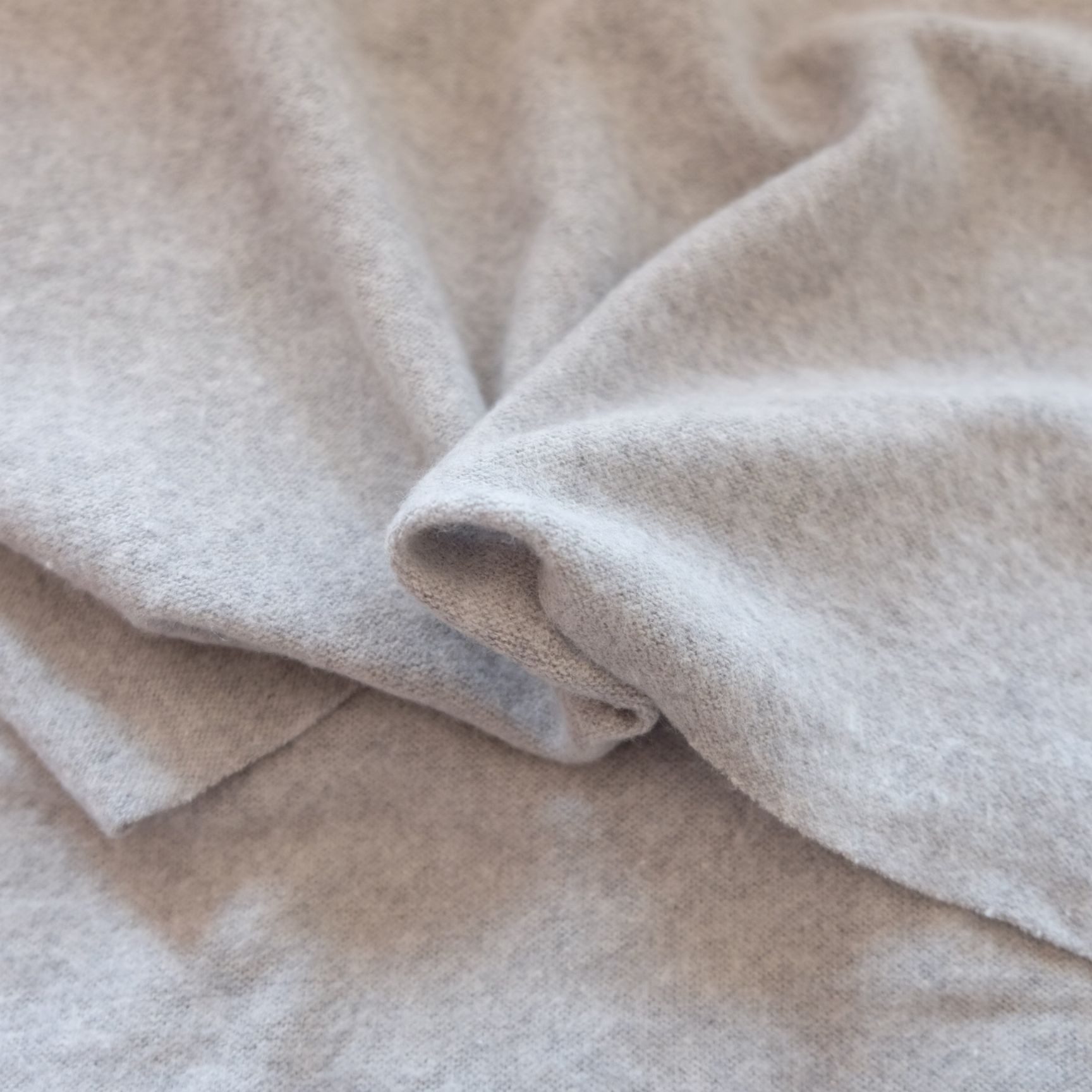 larissastoffe Stoff Strickstoff Meterware leichter Baumwollstrick elastisch grau meliert, Meterware, 50 cm x 160 cm