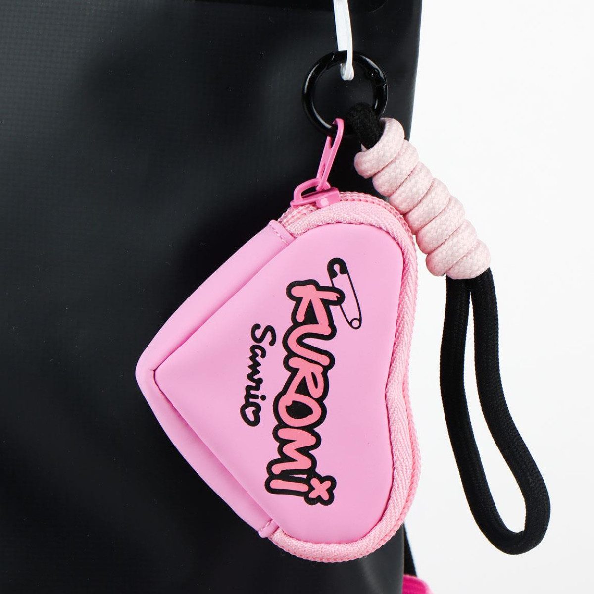 Cerda Rucksack Kuromi & Hello Kitty Fashion Schultasche, Freizeitrucksack Damen – Bild 4 von 5
