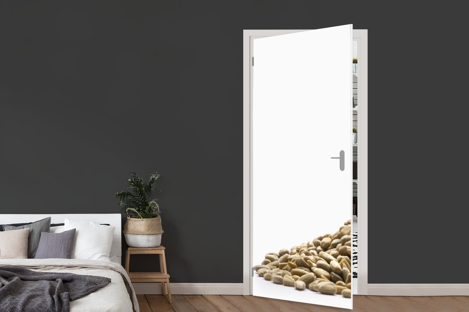 weißem bedruckt, auf Türtapete Tür, (1 Matt, von Fototapete cm 75x205 Türaufkleber, Hintergrund, St), MuchoWow Stapel für Sonnenblumenkernen