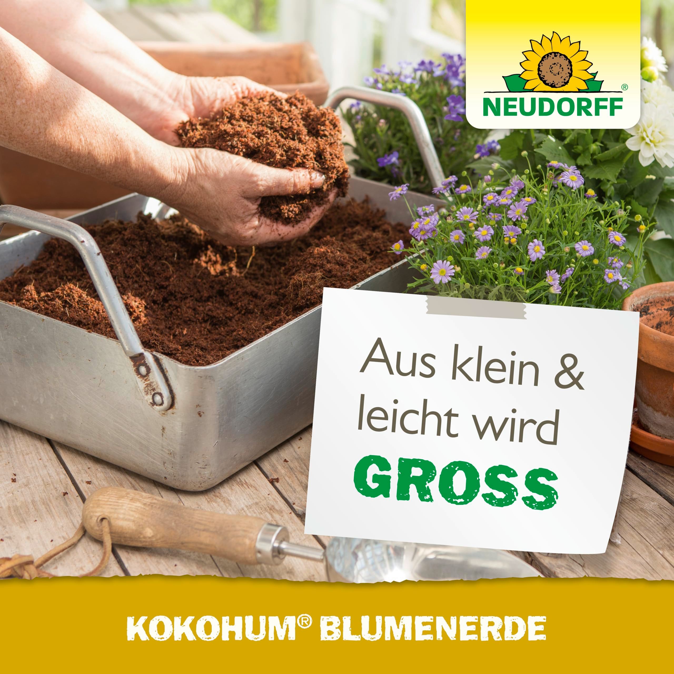 Neudorff Blumenerde Kokohum BlumenErde Brikett ergibt 7L Erde, (Praktische Brikett-Erde erspart schweres Schleppen und ist ideal für kräftiges Wurzelwachstum), aus trockenen, gepressten Kokosfasern