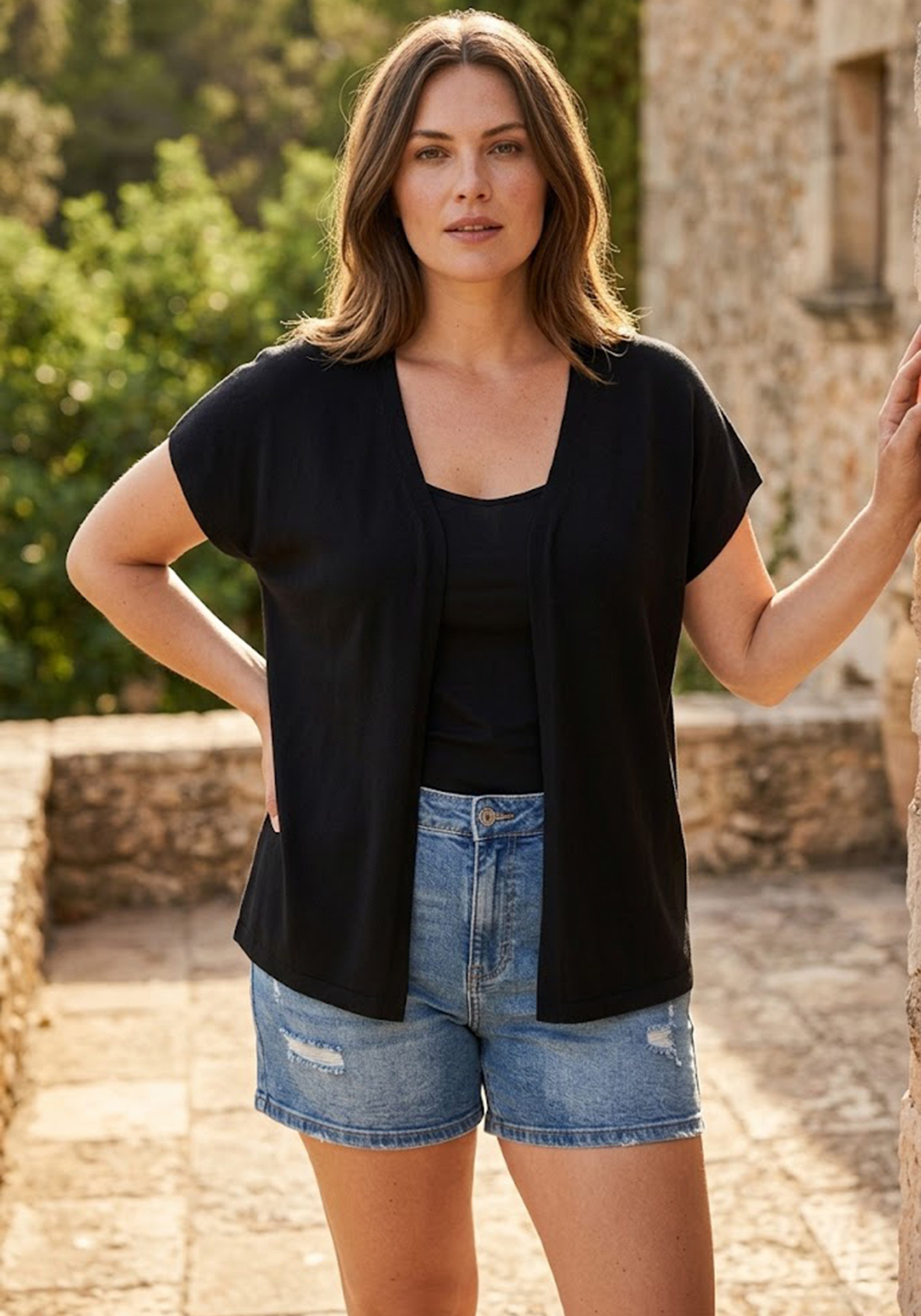 Laura Scott CURVE Strickjacke Große Größen mit lässigem, figurschmeichelndem Schnitt