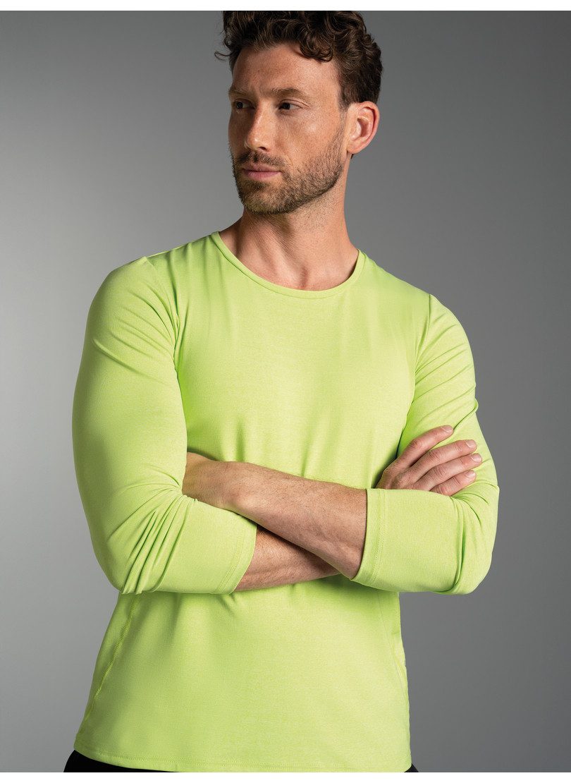 Trigema T-Shirt TRIGEMA Sport-Shirt aus Microfaser (1-tlg)