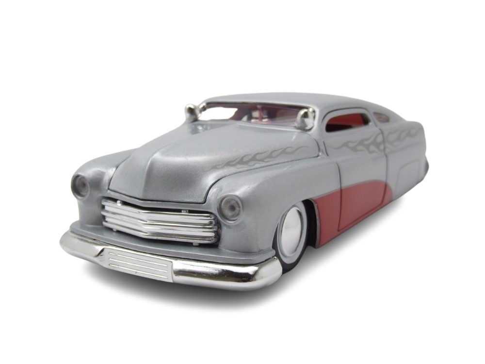 JADA Modellauto Mercury Coupe 1951 silber rot, Maßstab 1:24