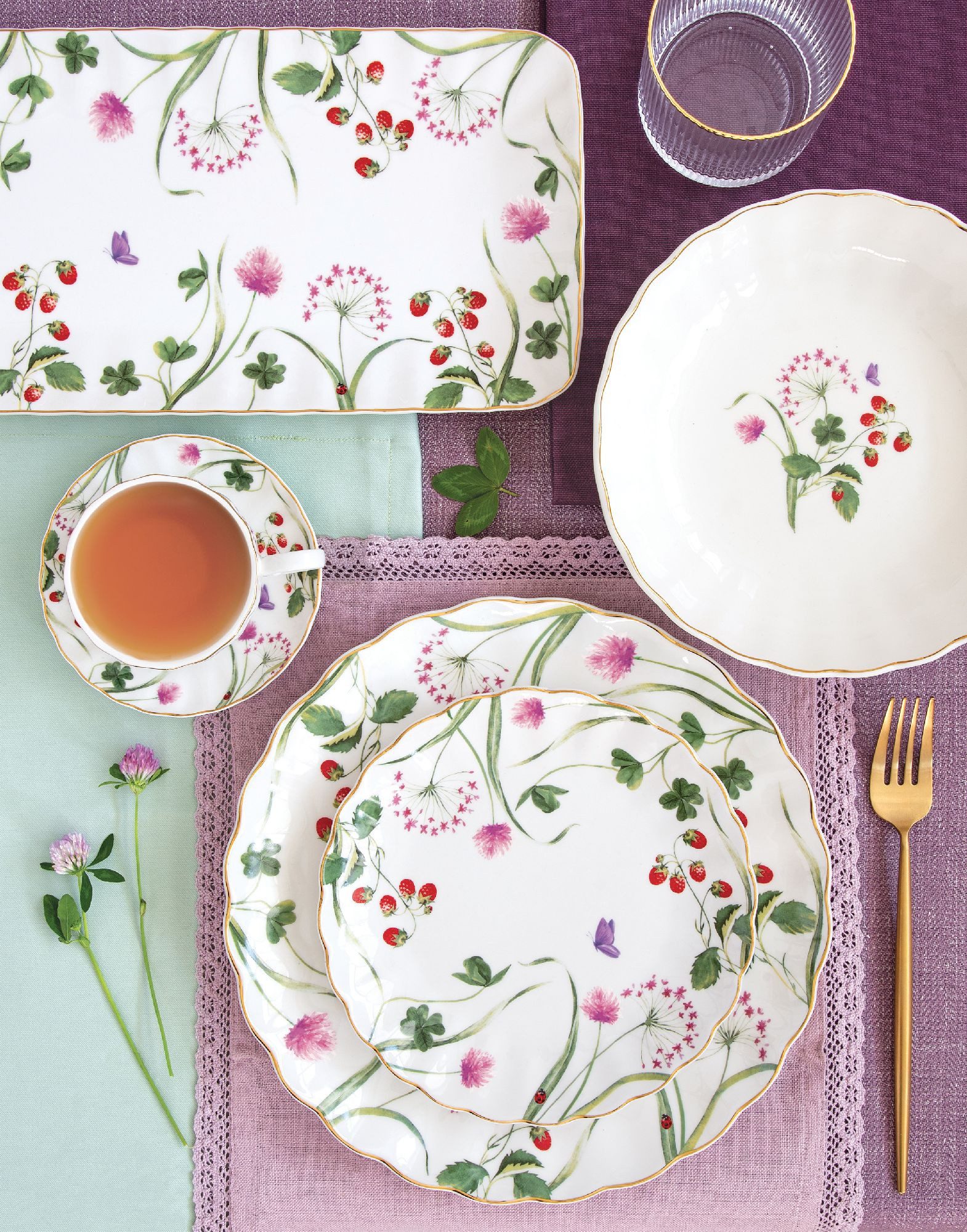 EasyLife Untertasse En Plein Air, Handwäsche Empfohlen, Mehrfarbig, Motiv: Frühlingswiese