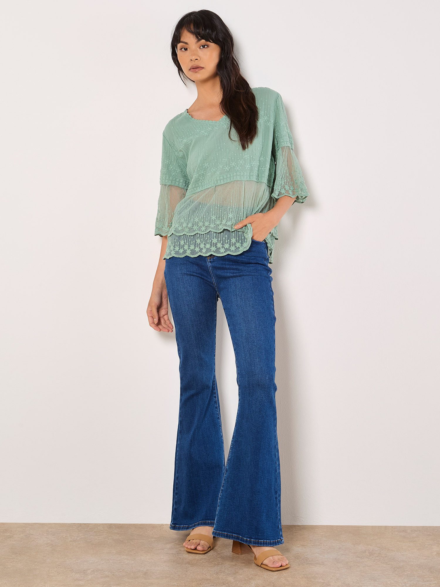 Apricot Klassische Bluse Embroidered Cotton Mesh günstig online kaufen